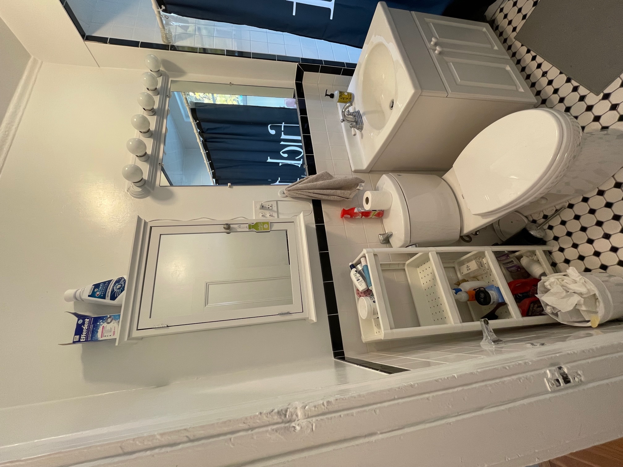 69 Raymond Ave, Teele Square