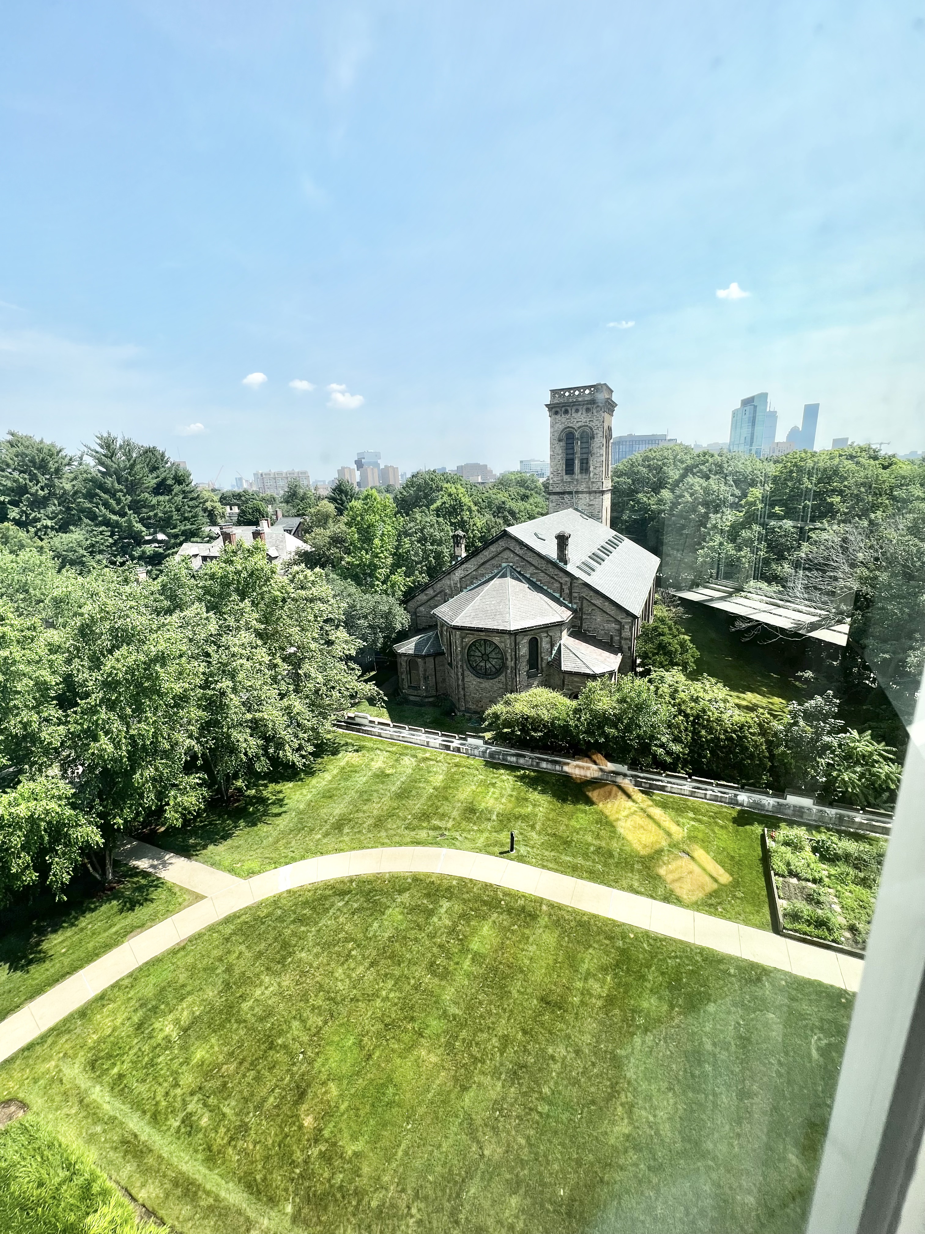 17 Chapel St, Longwood