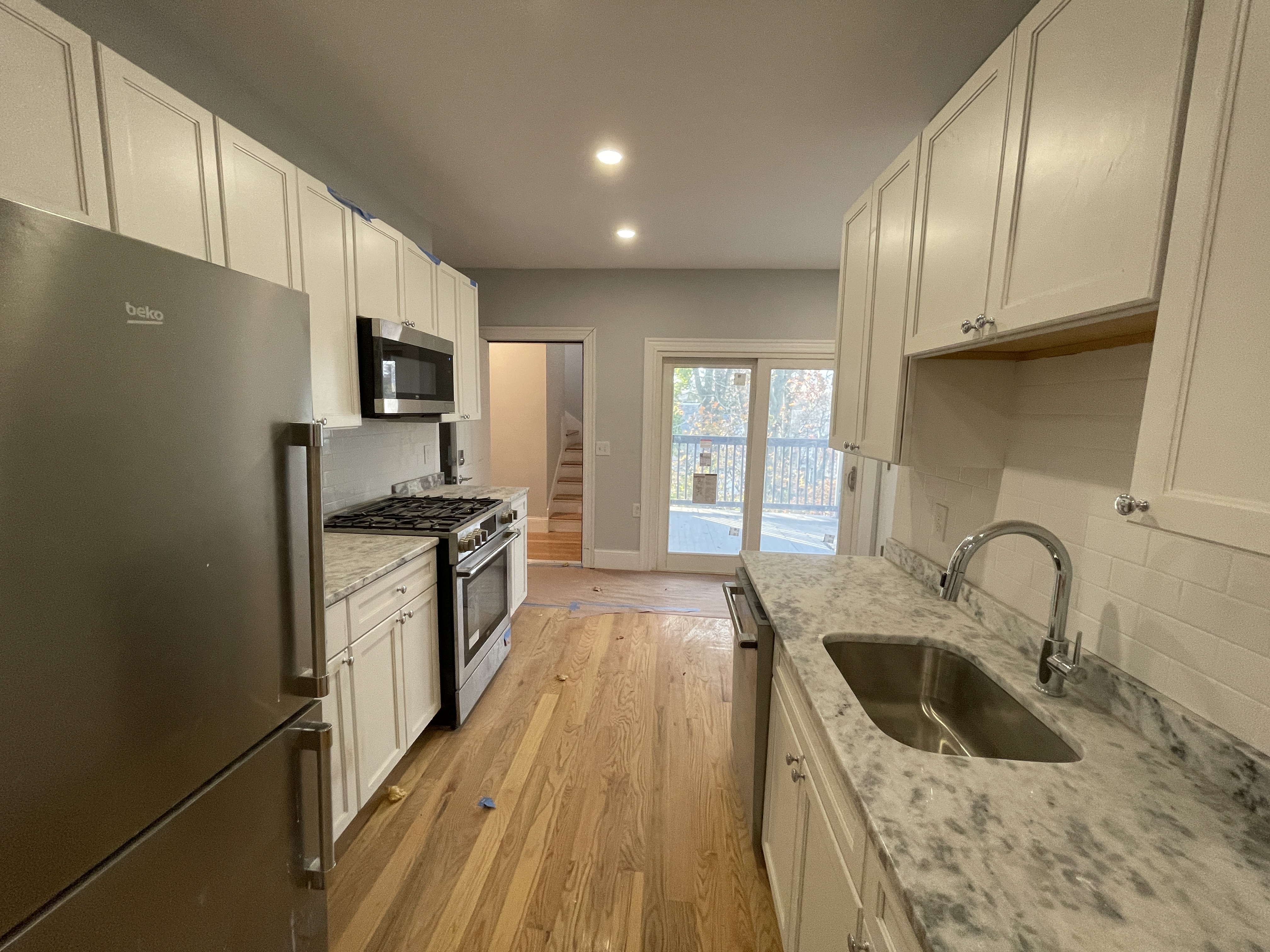 374 Oxford St, Porter Square