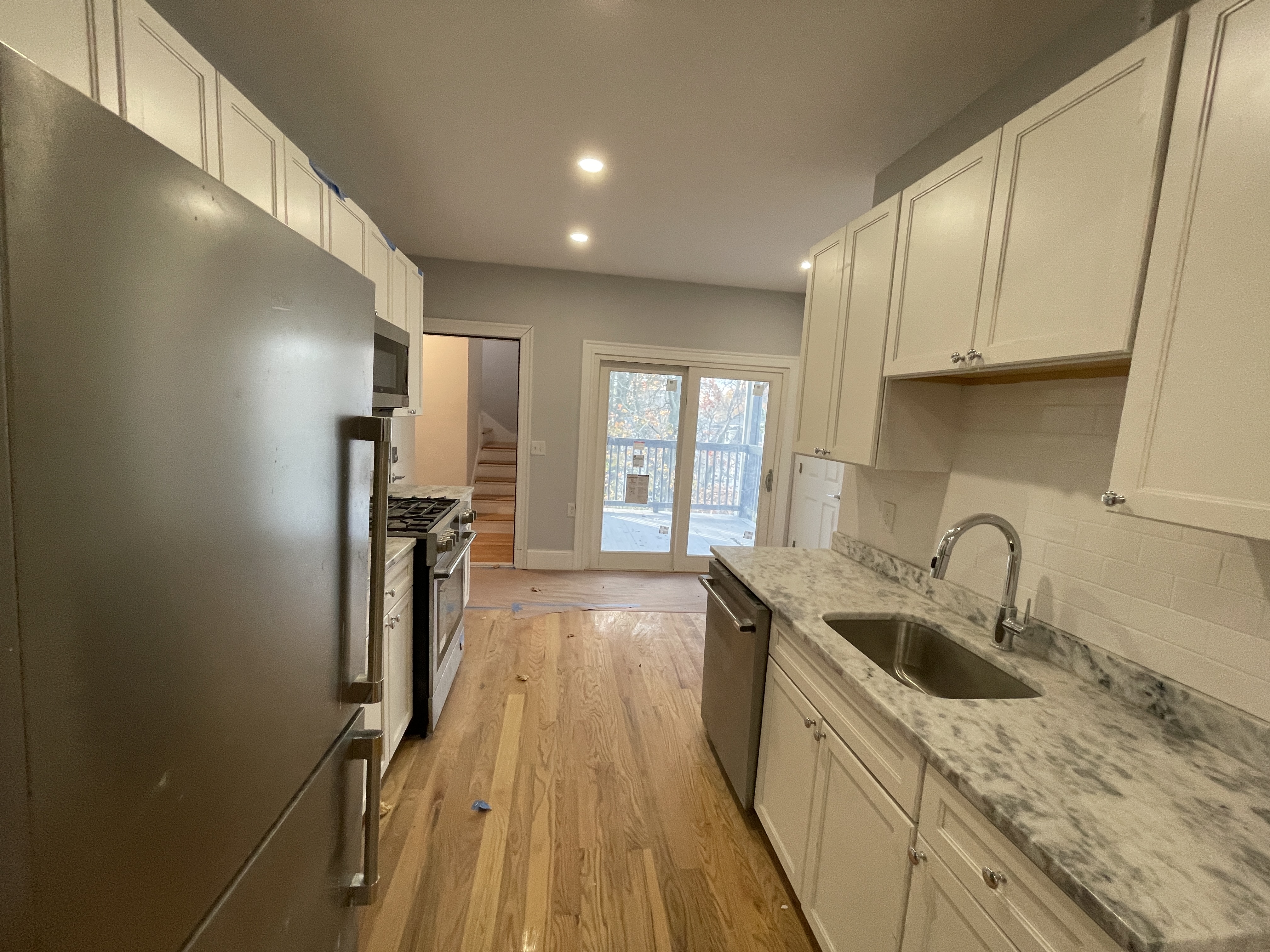 374 Oxford St, Porter Square