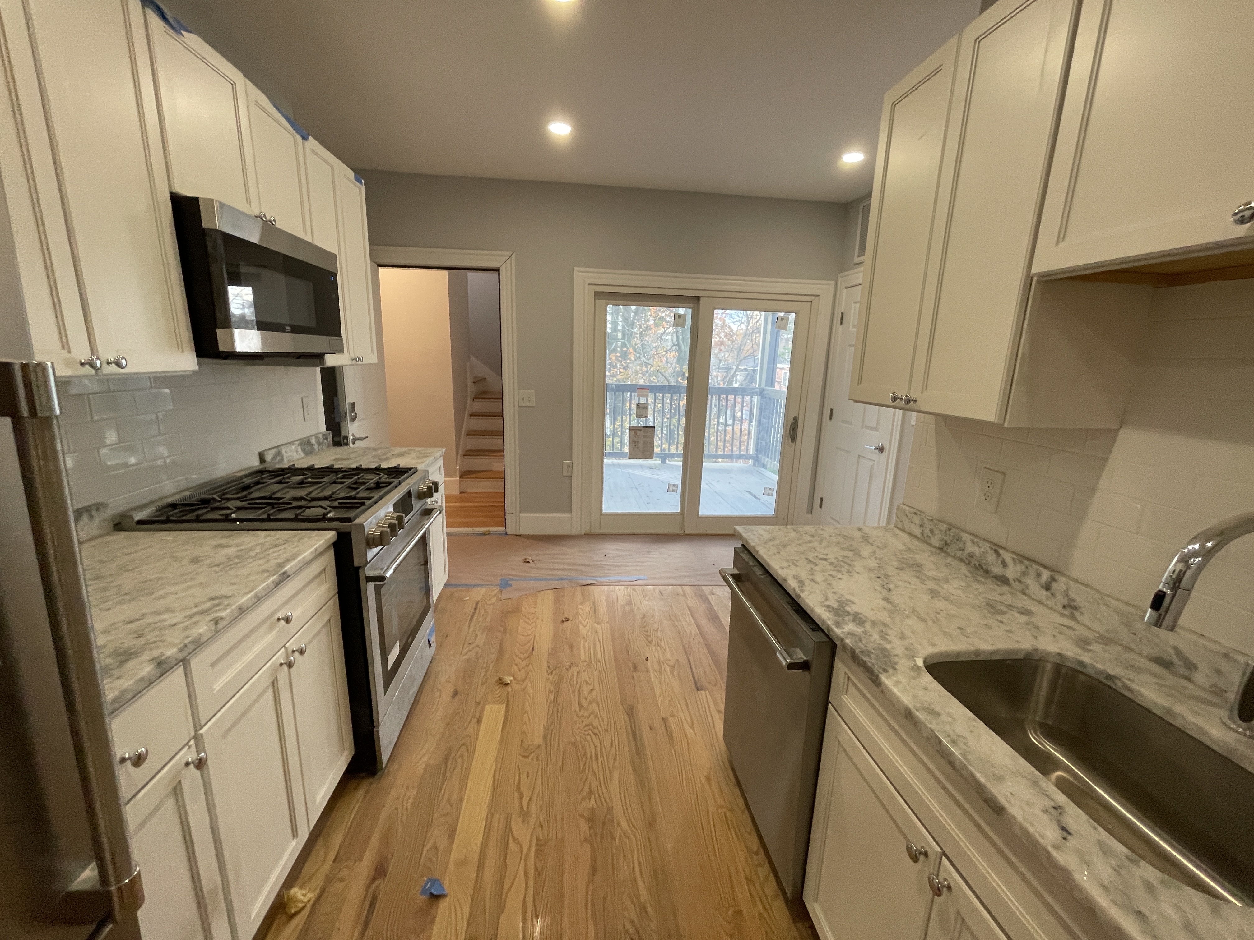 374 Oxford St, Porter Square