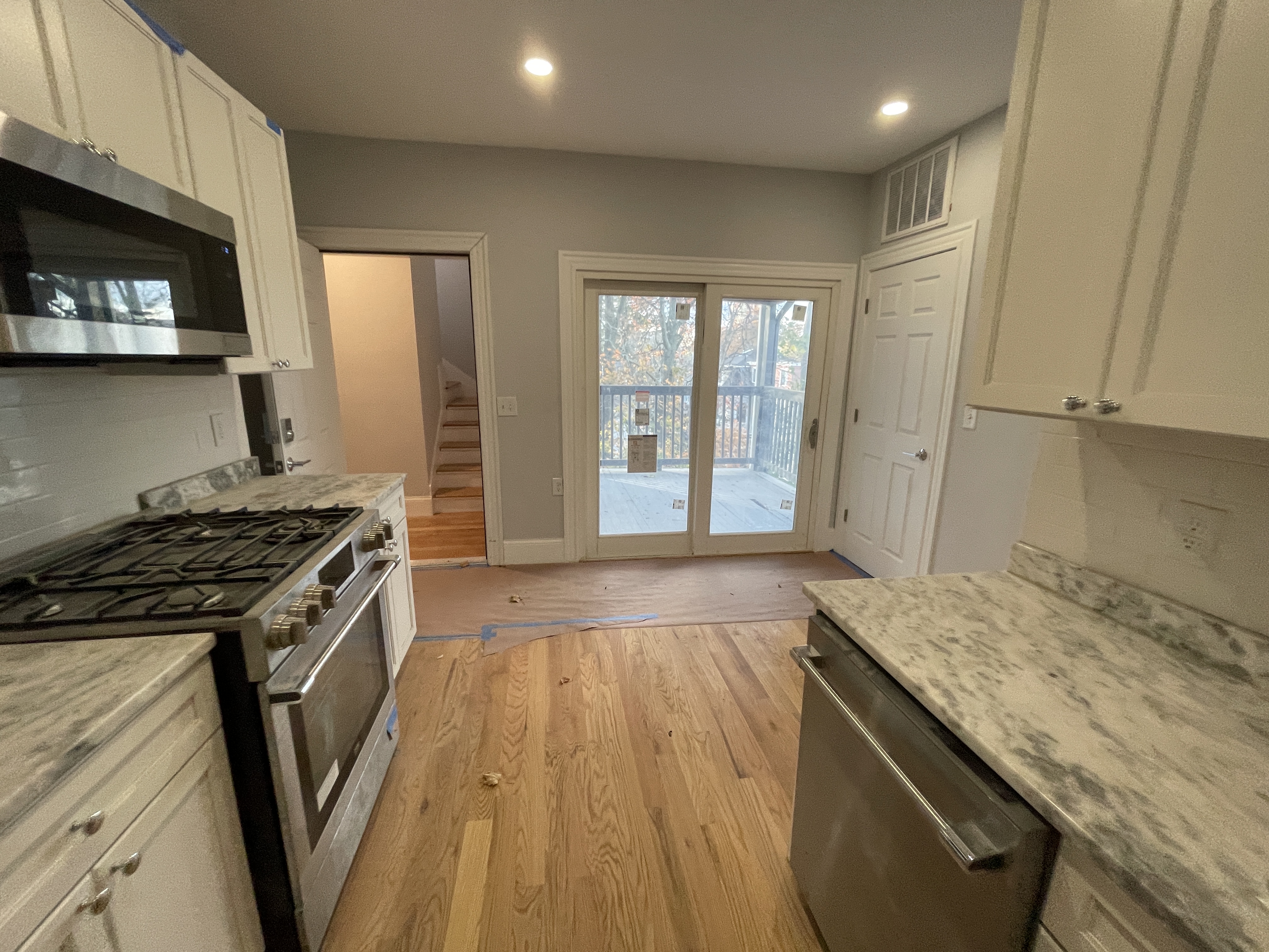 374 Oxford St, Porter Square