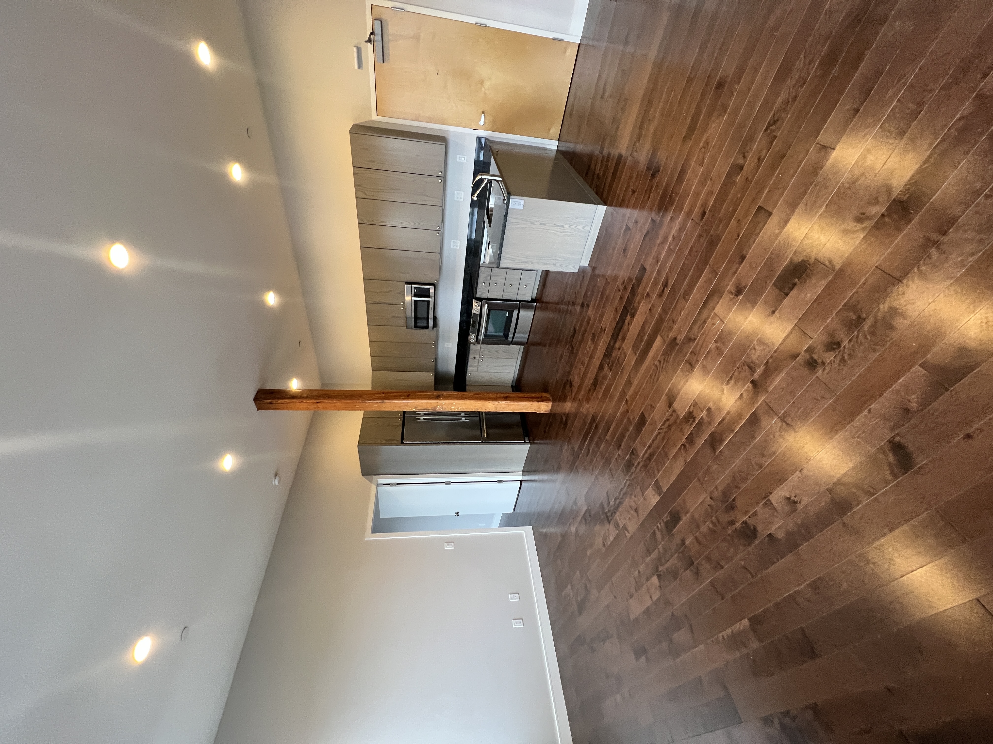 460 Harrison Ave, South End