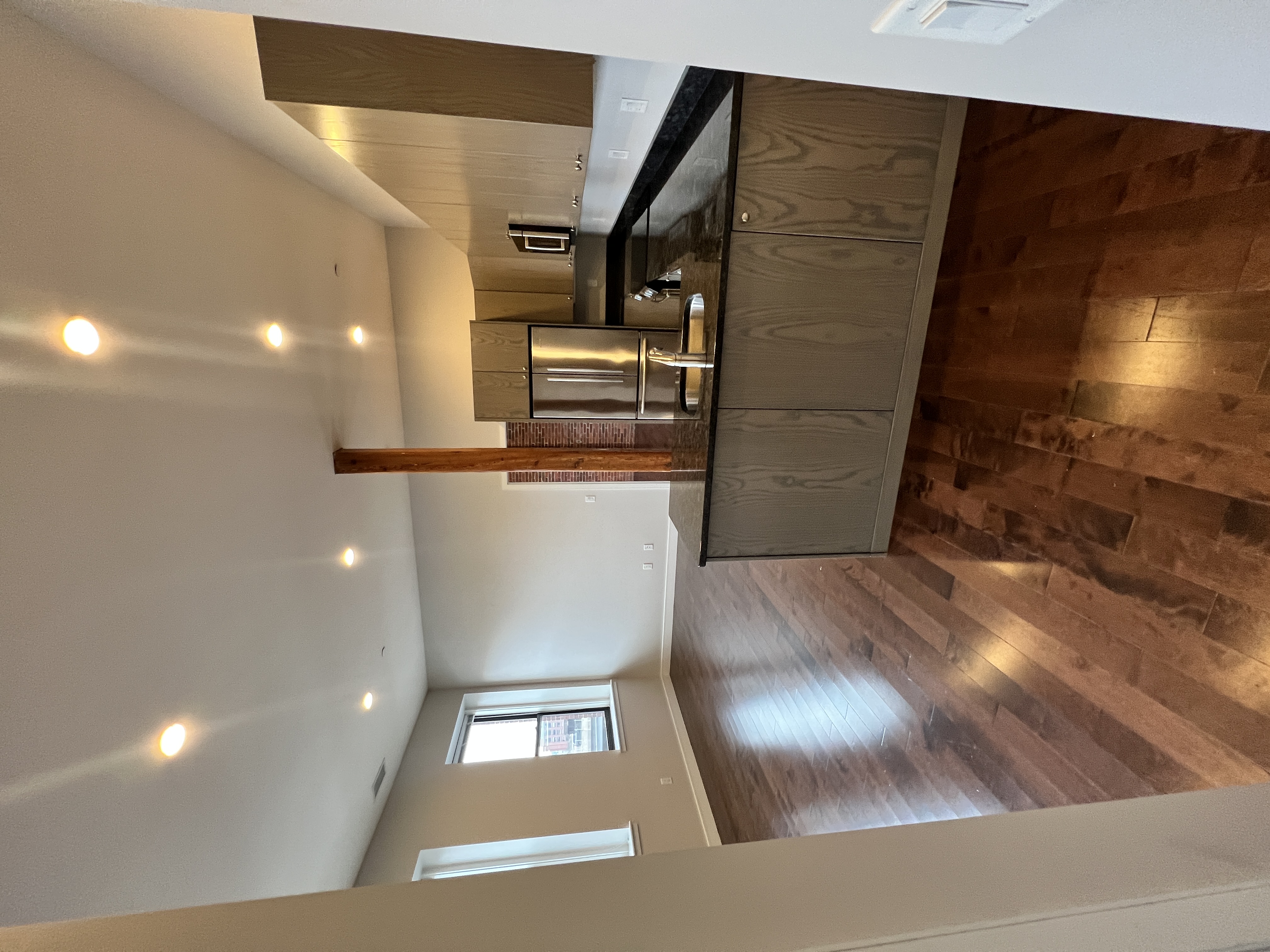 460 Harrison Ave, South End