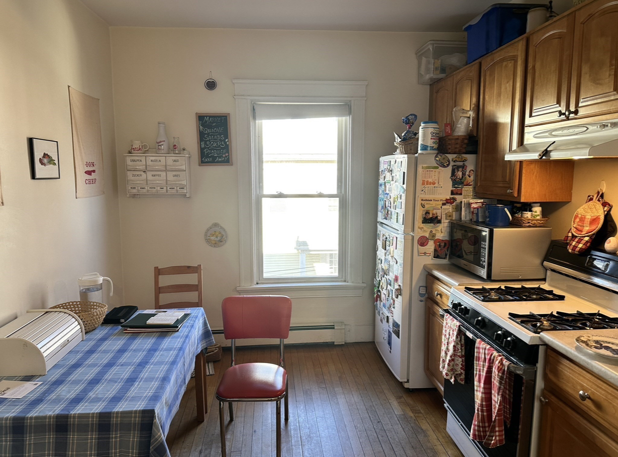 84 Walker St, Newtonville