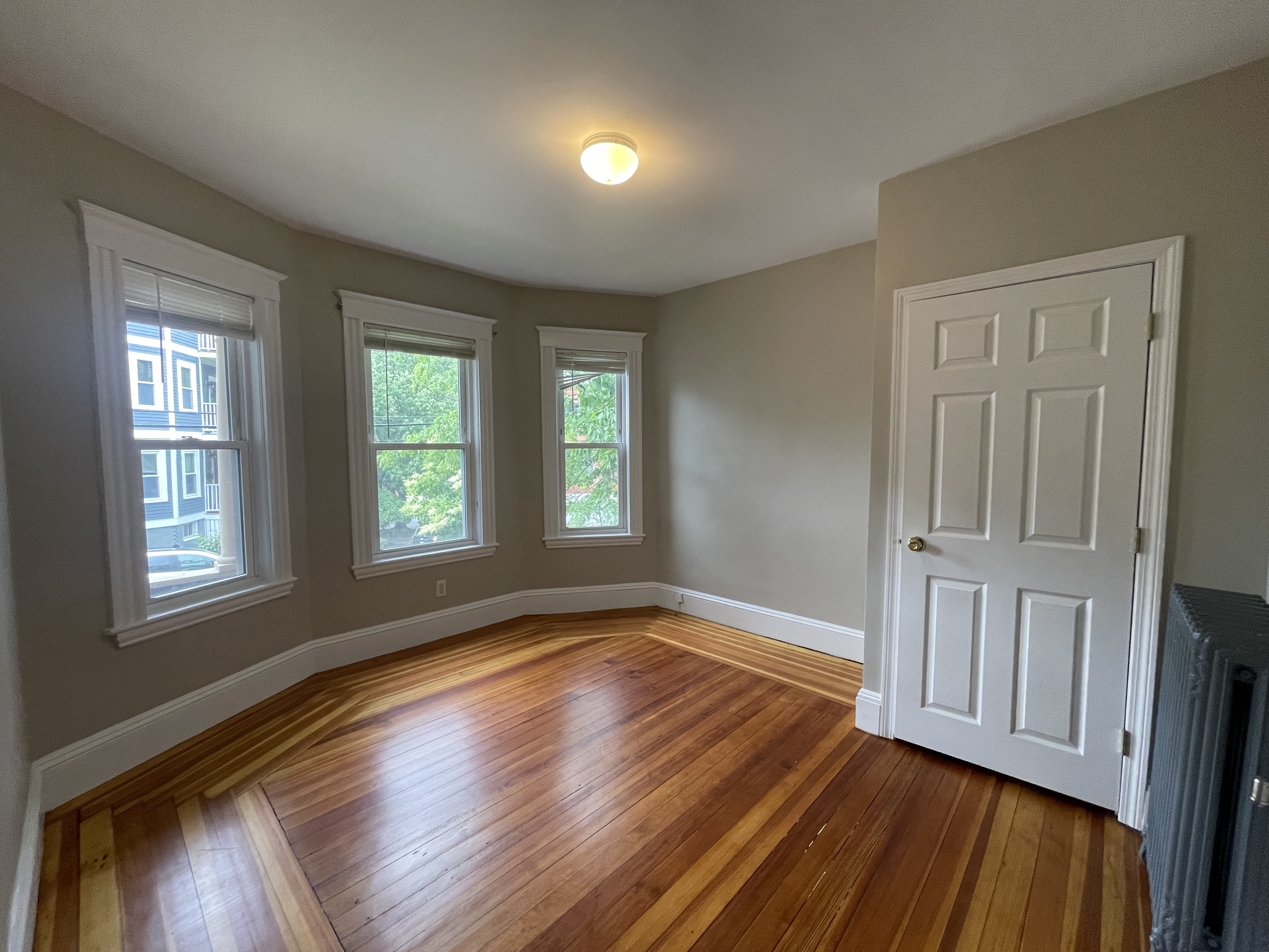 10 Cambridge Ter, Porter Square