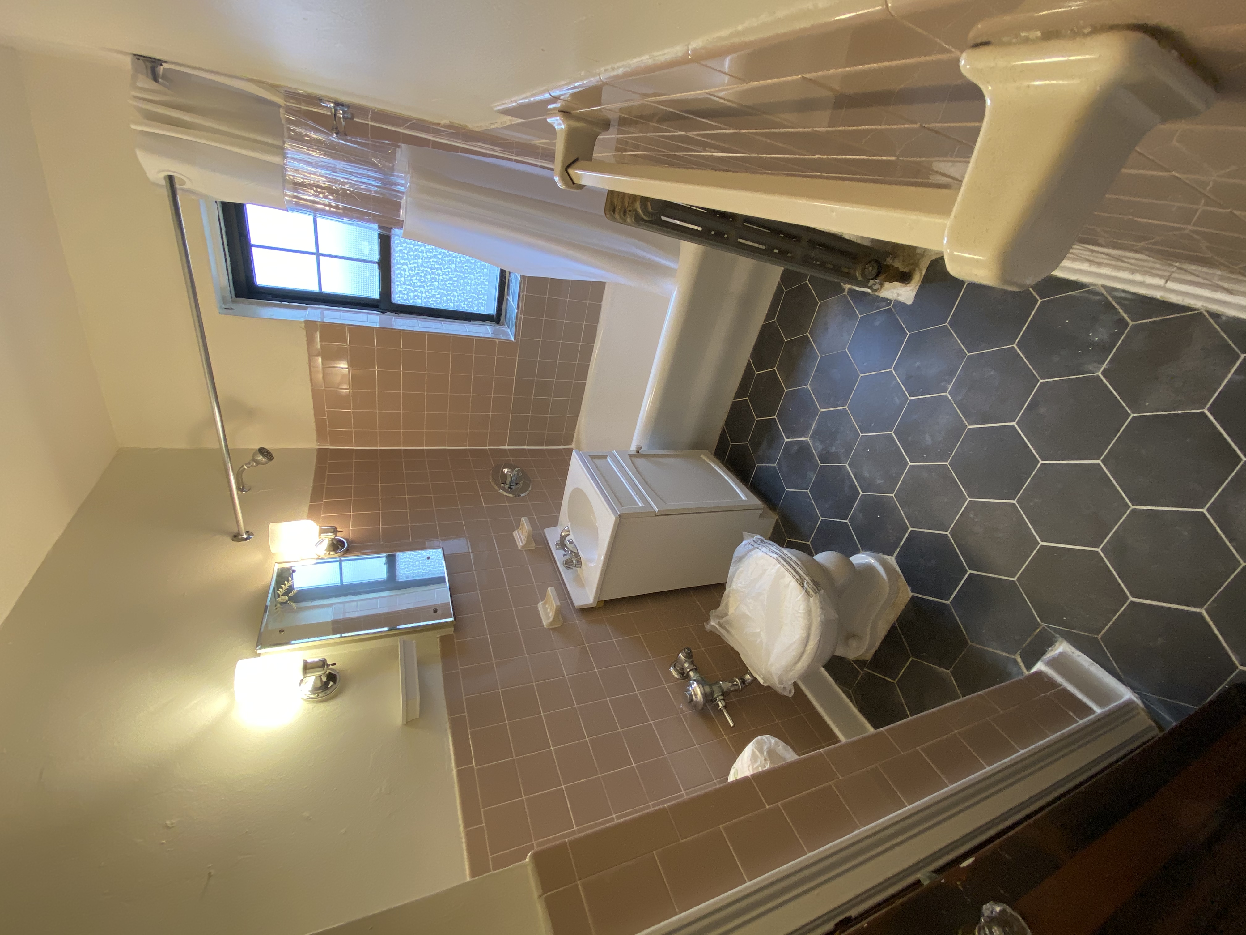 2 Elmwood Ave, Winchester