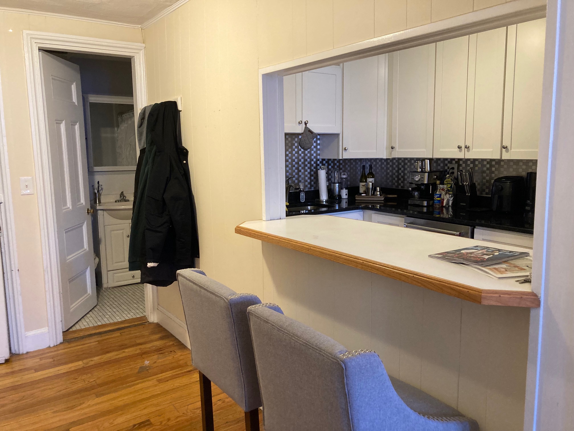 206 Commonwealth Ave, Back Bay