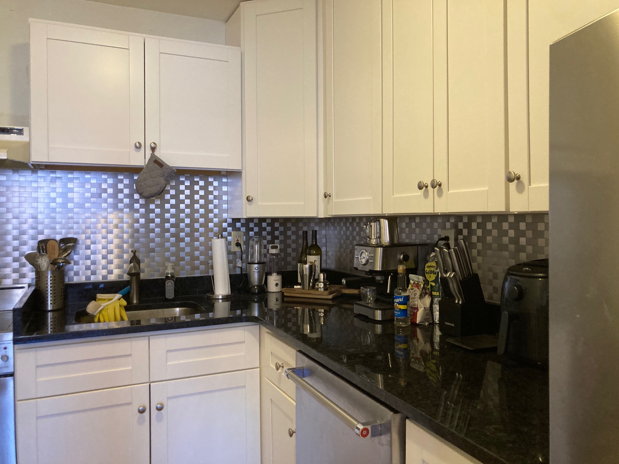 206 Commonwealth Ave, Back Bay