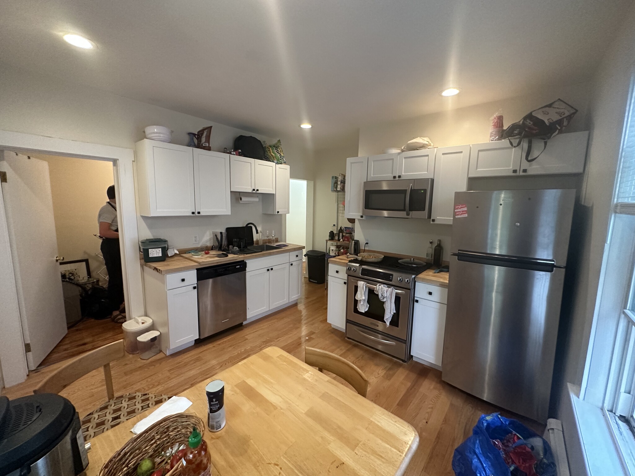 64 Pleasant St, Cambridgeport
