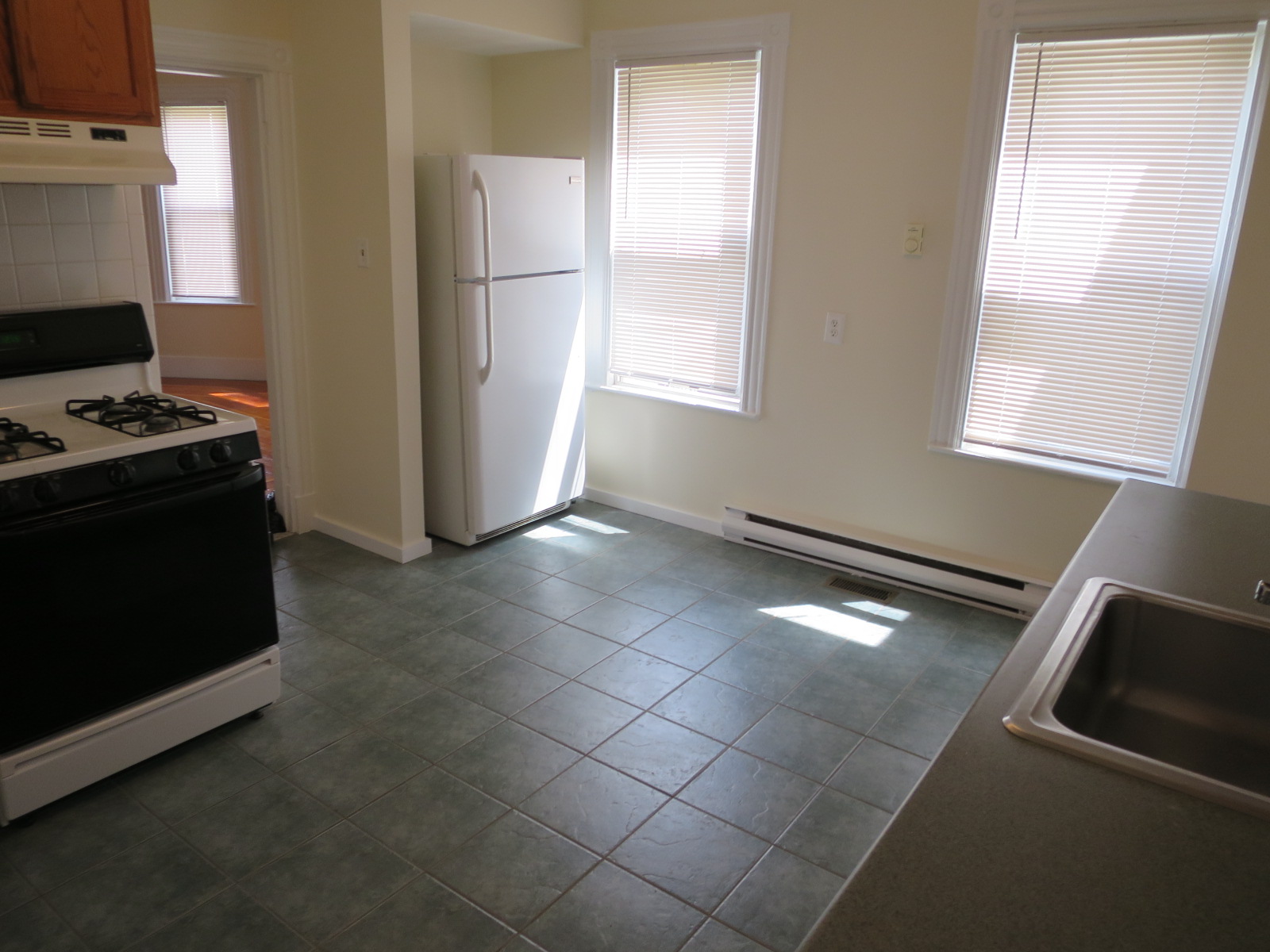 324 Highland Ave, Davis Square