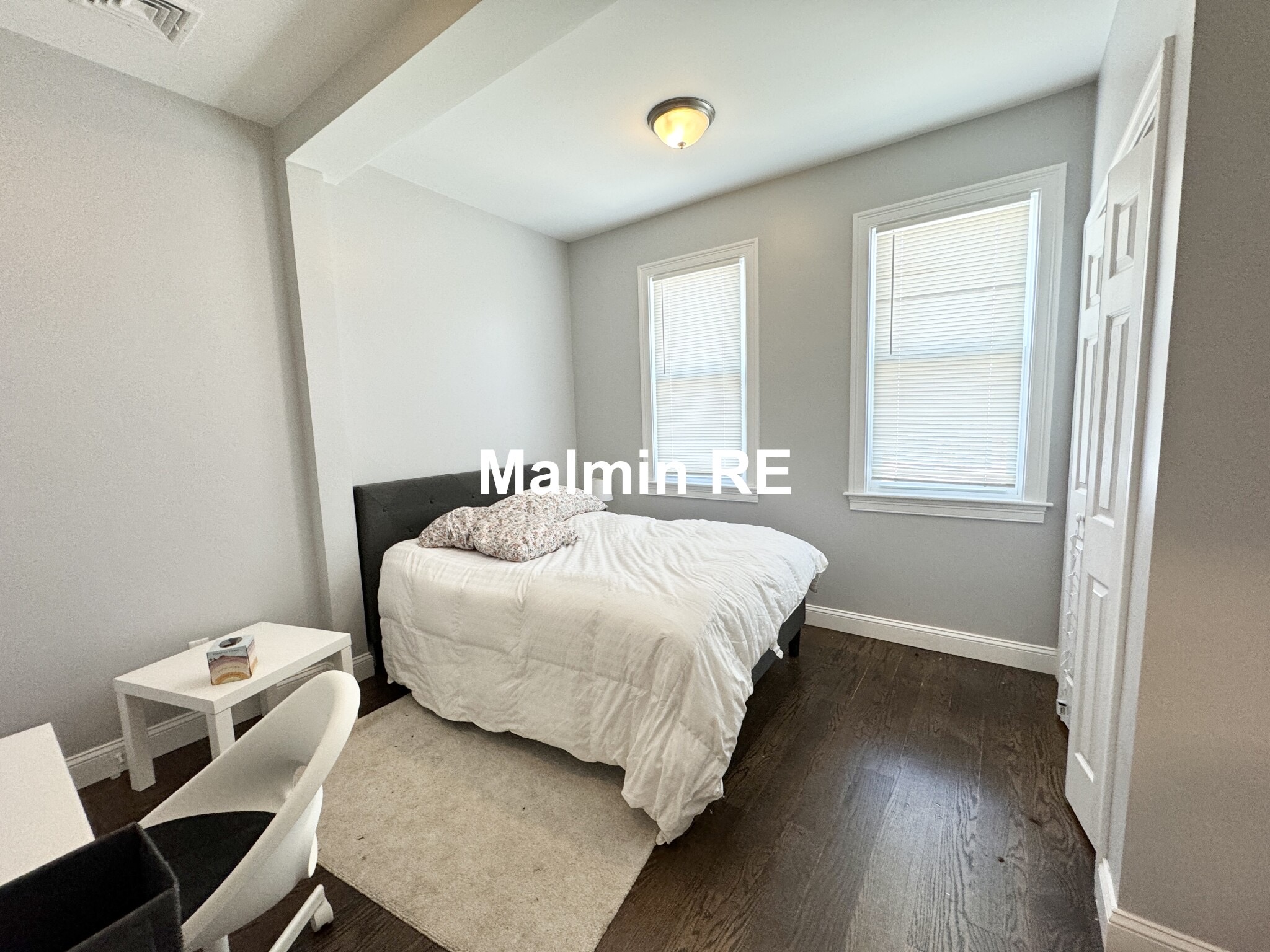 17 Harvard Ter, Allston
