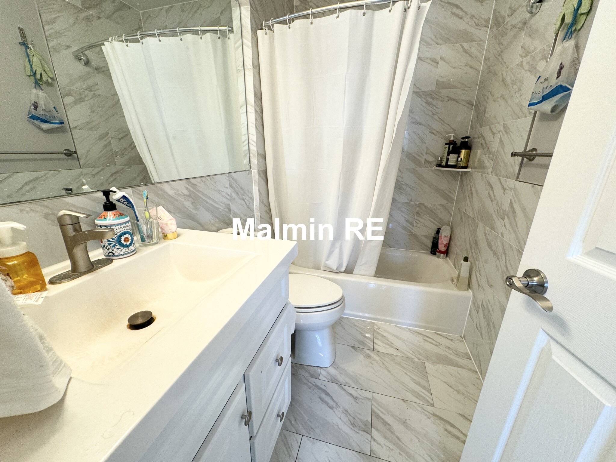 17 Harvard Ter, Allston