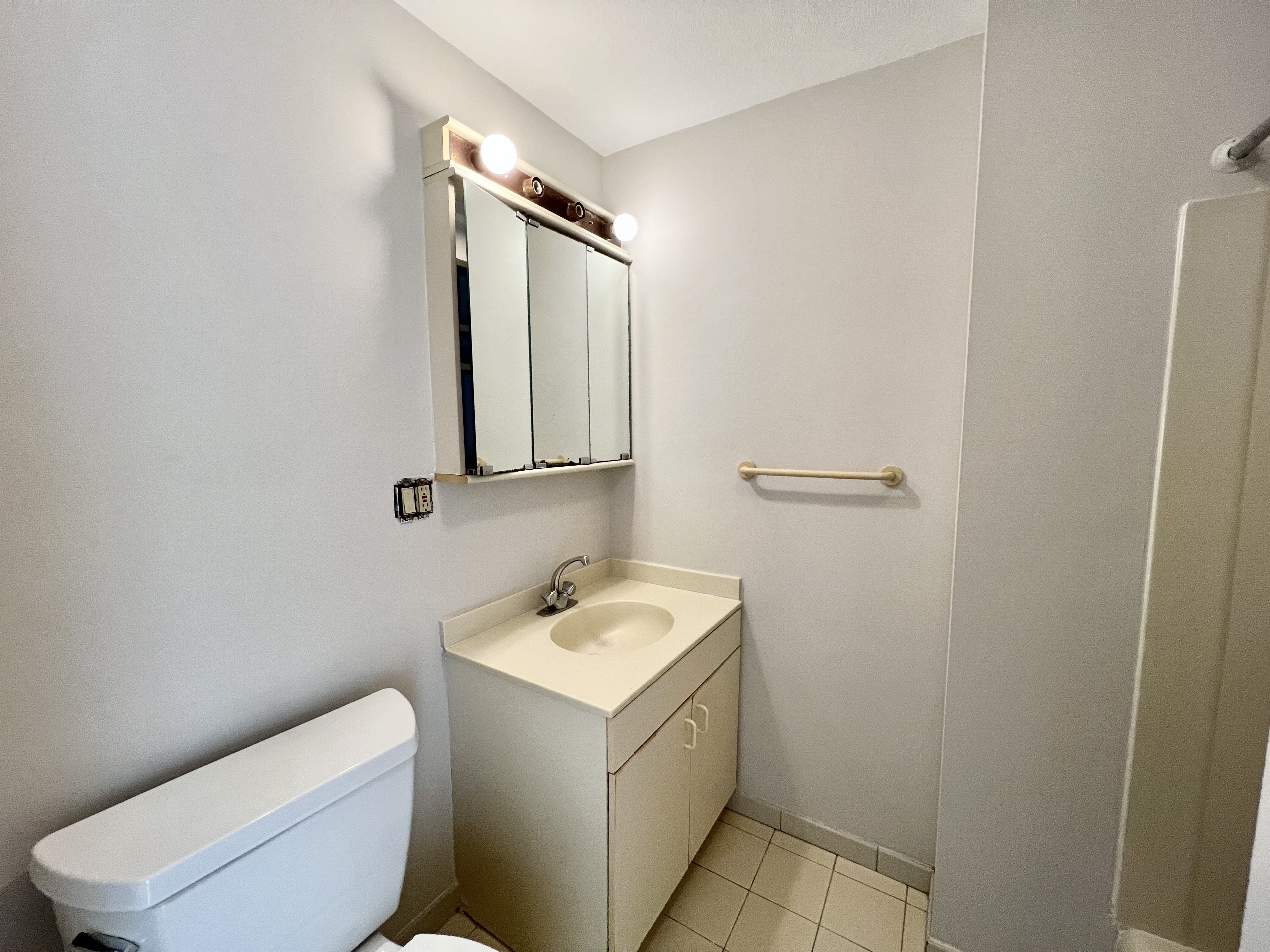 269 Newbury St, Back Bay