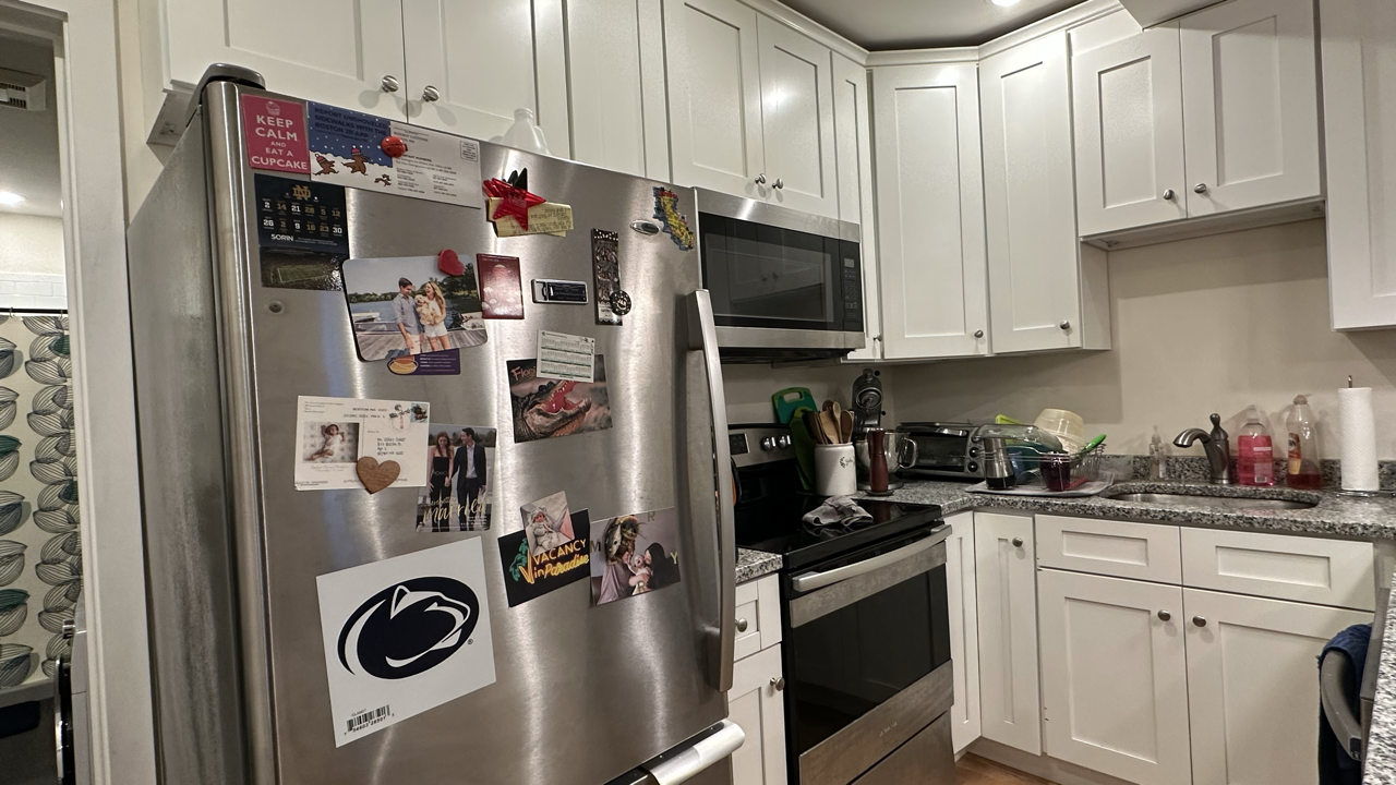 877 Beacon St, Fenway