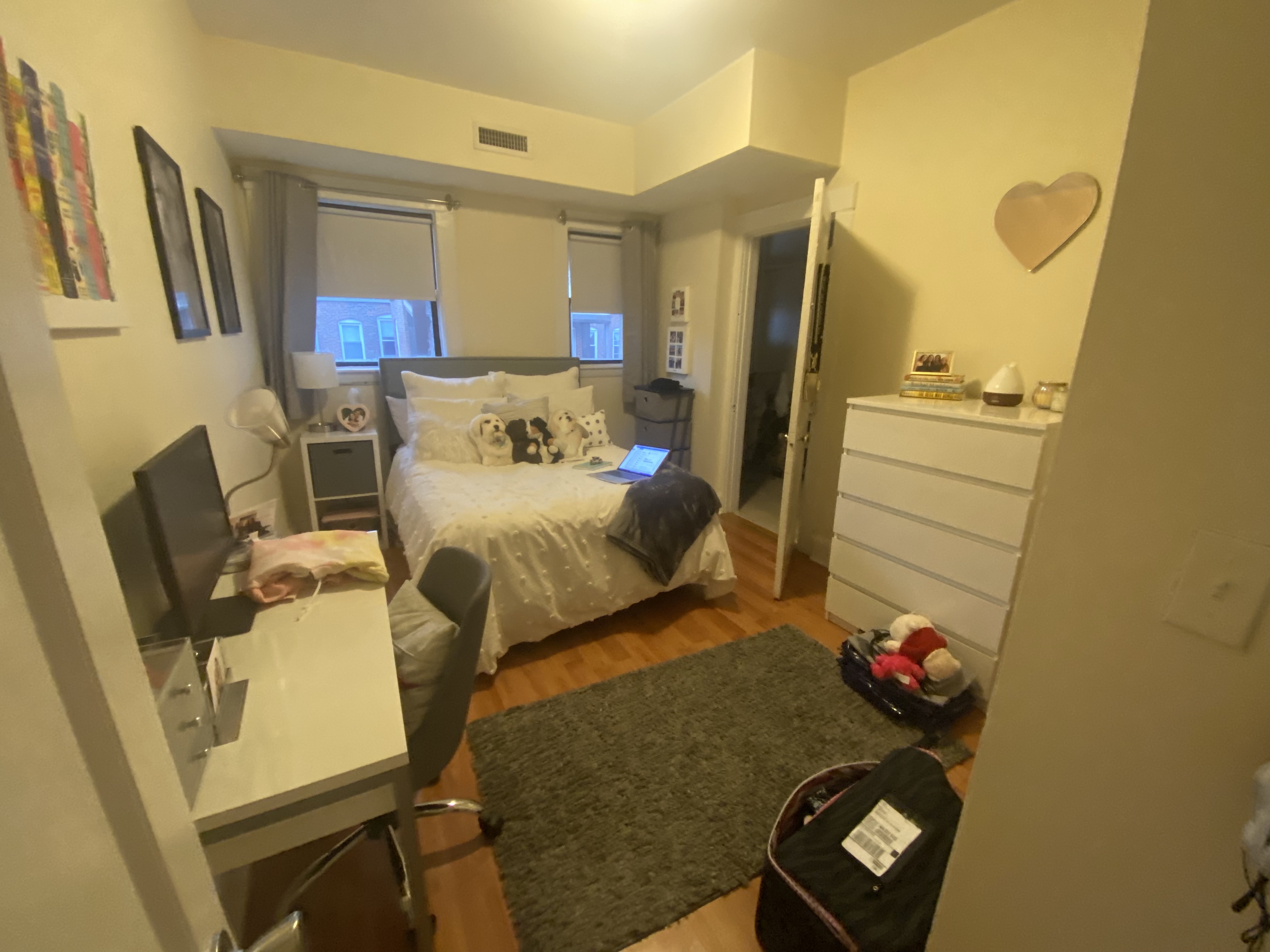 24 Hamilton Rd, West End