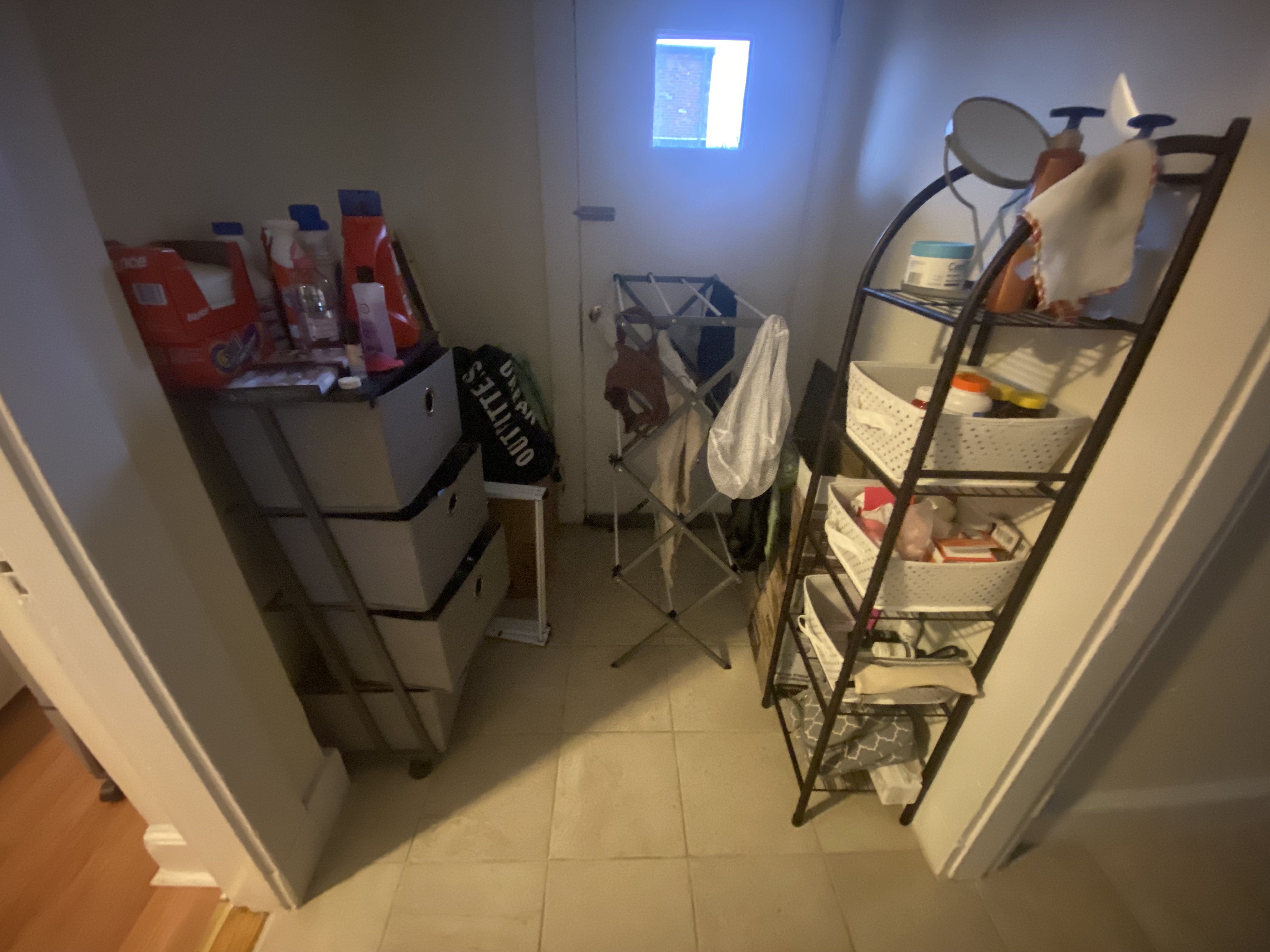 24 Hamilton Rd, West End