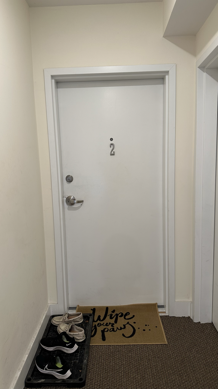 877 Beacon St, Fenway