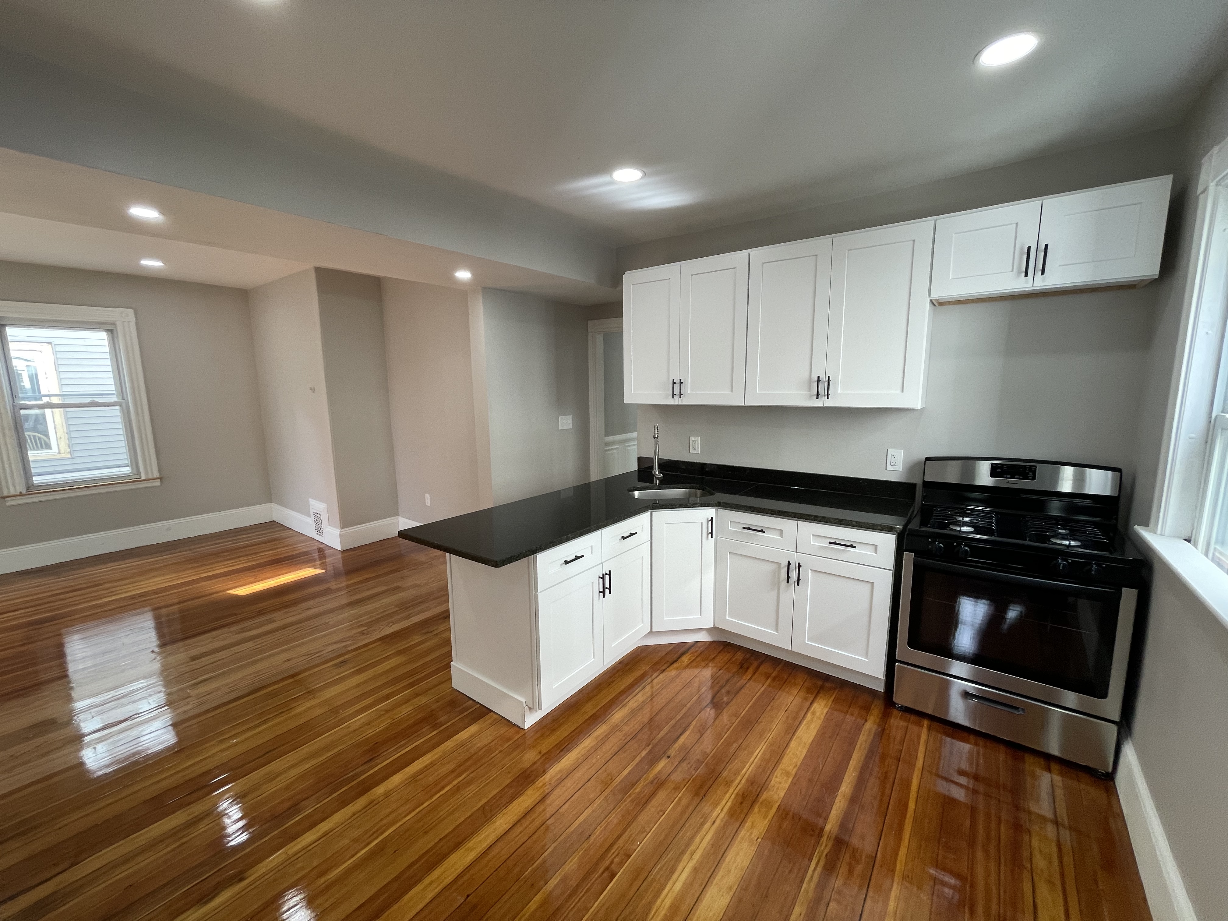 28 Juliette St, Dorchester