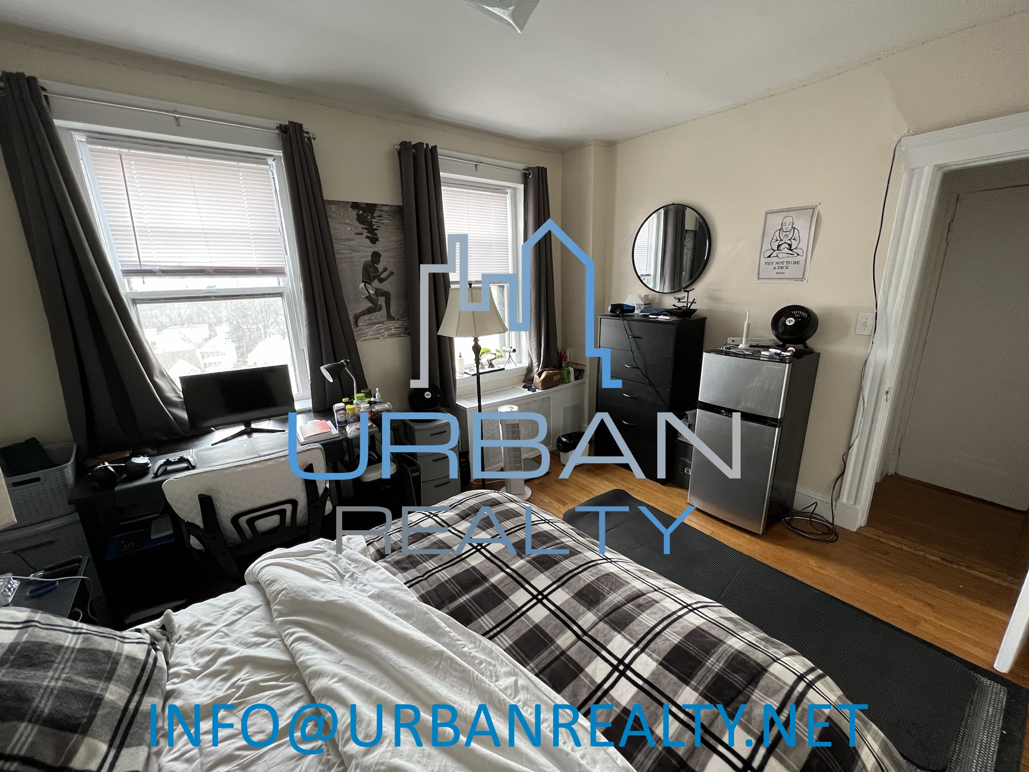 2001 Commonwealth Ave, Brighton