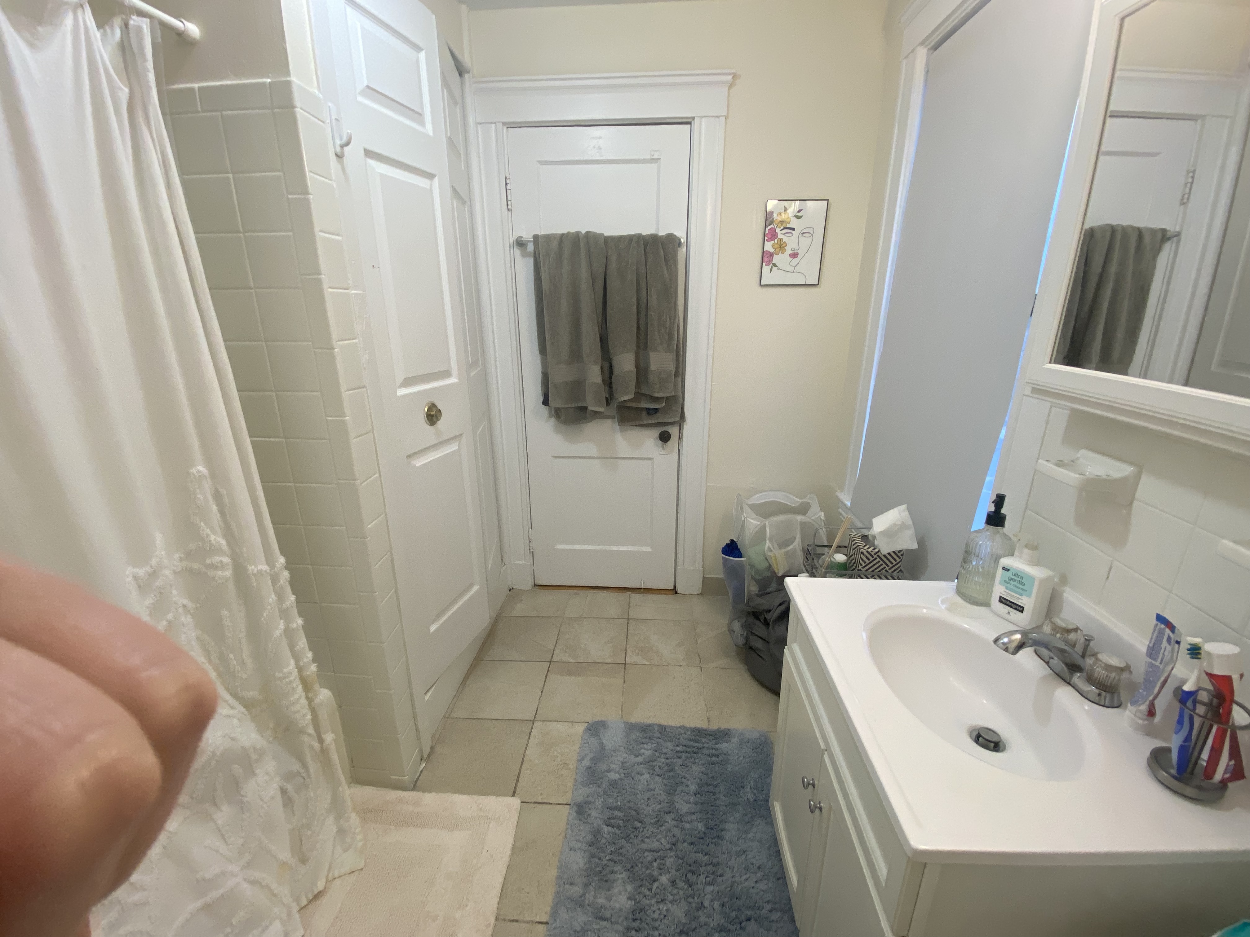 24 Hamilton Rd, West End