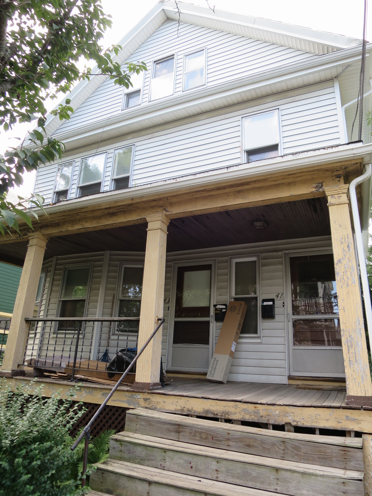 41 Clarendon Ave, Davis Square