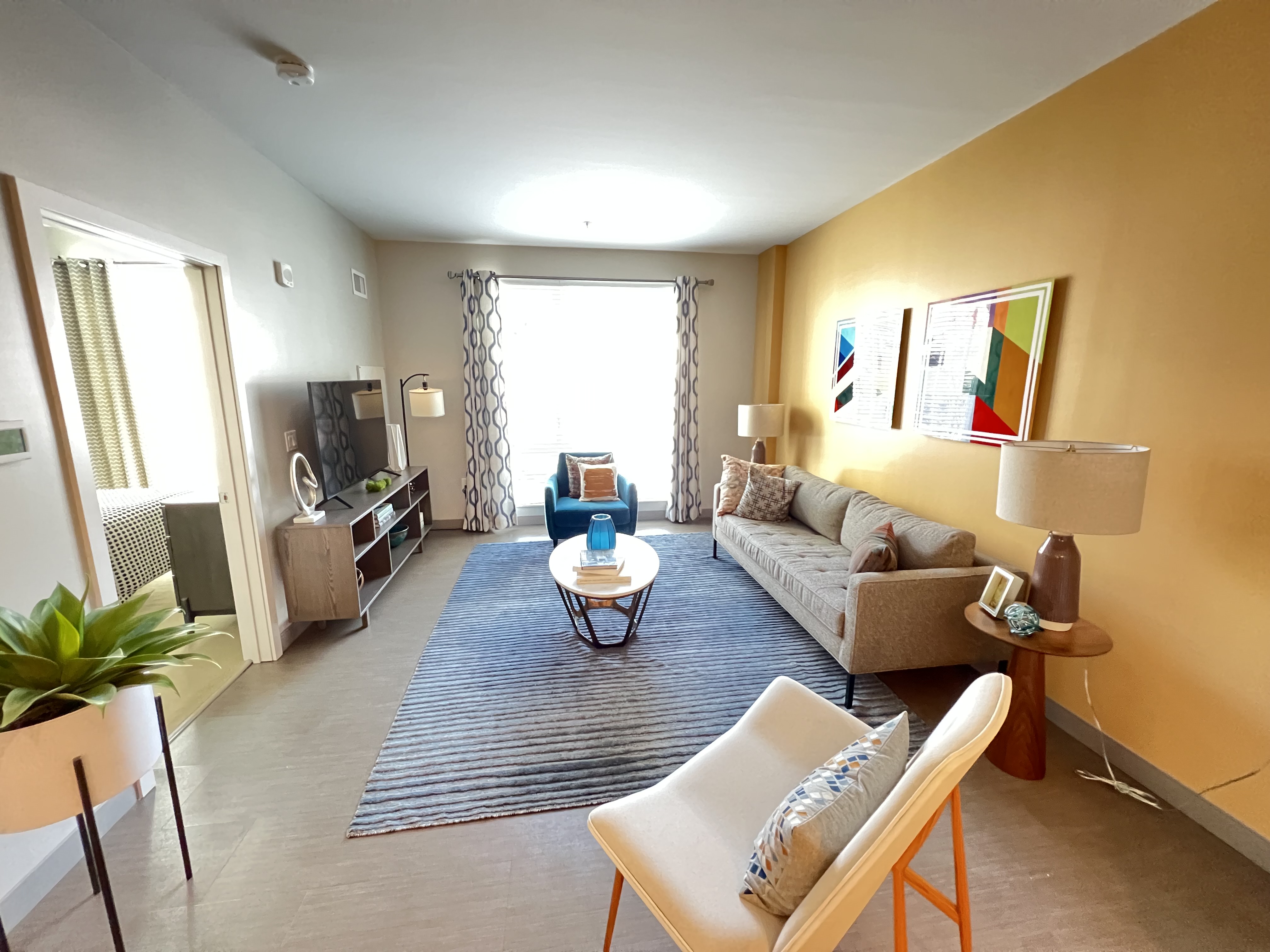 3686 Washington St, Jamaica Plain