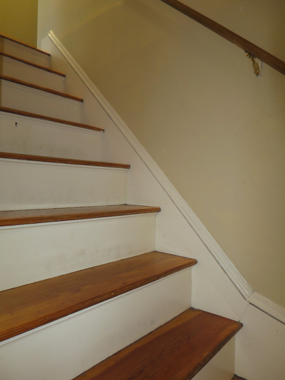 41 Clarendon Ave, Davis Square