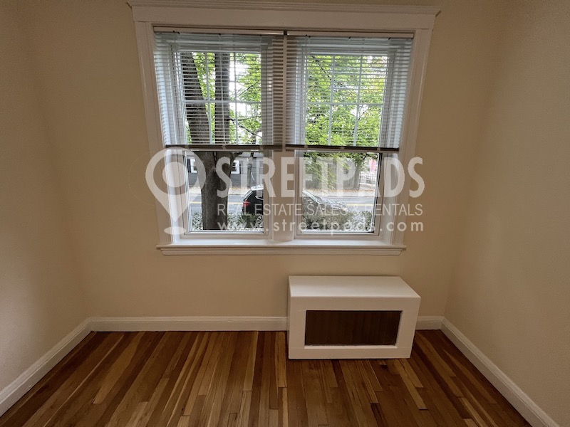 175 Kent St, Brookline