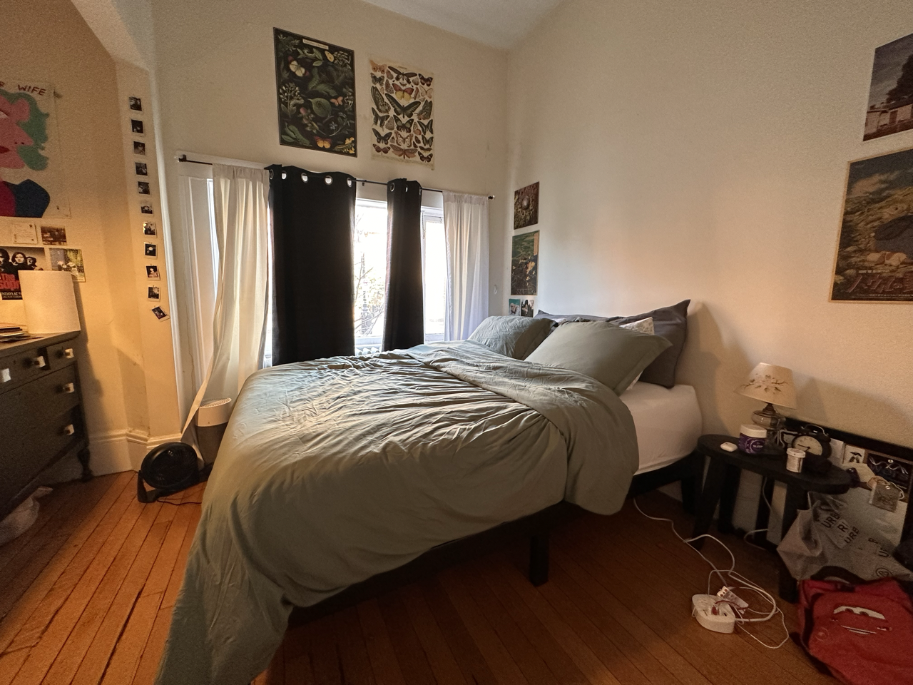 583 Beacon St, Fenway