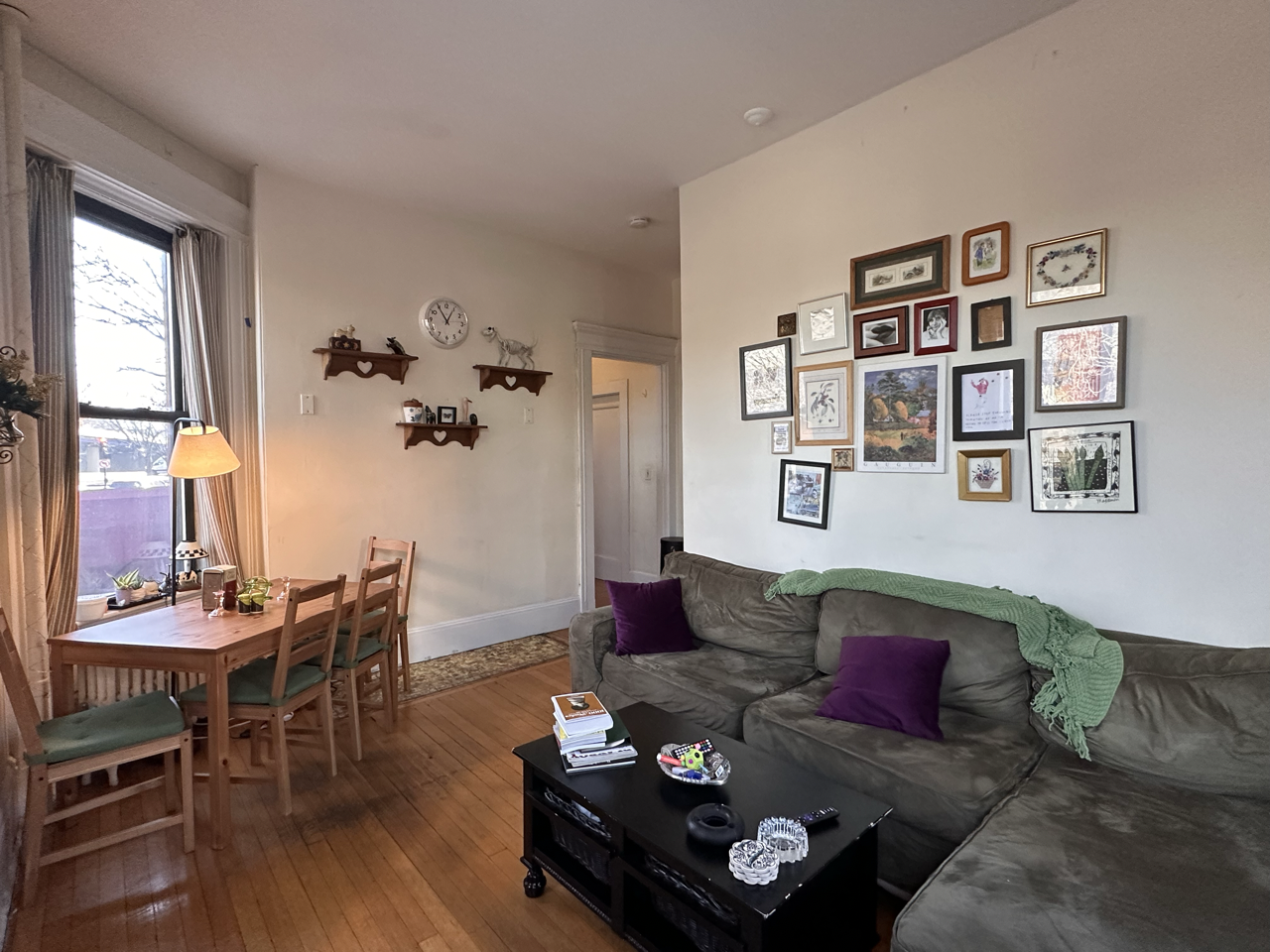 583 Beacon St, Fenway