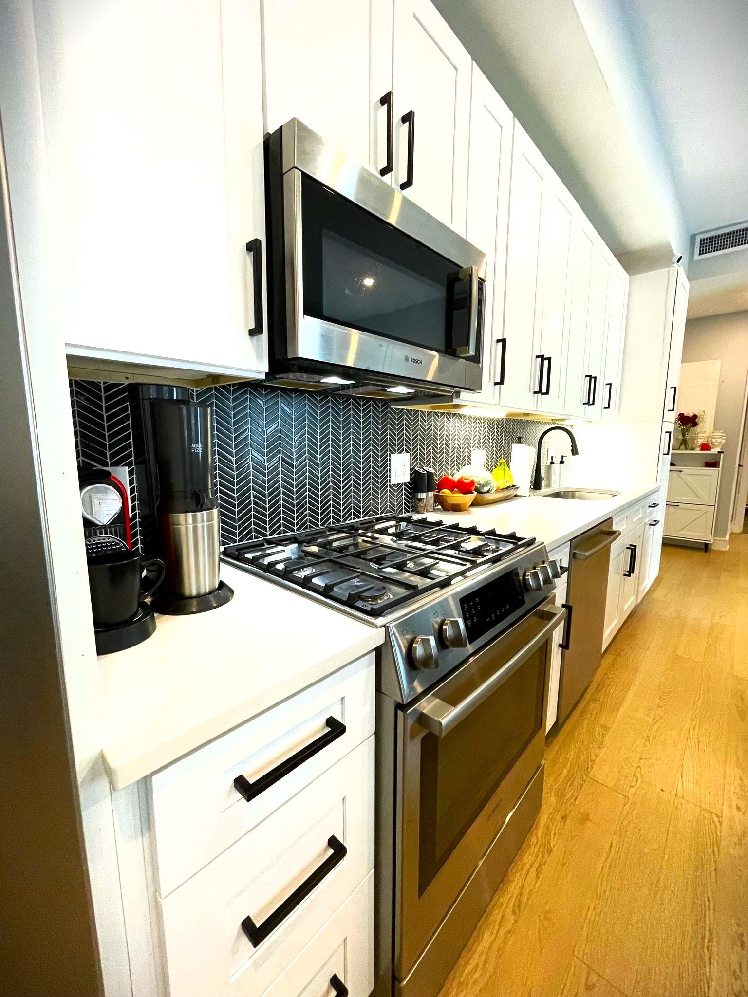 37 Horace St, East Boston