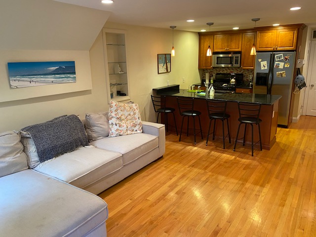 468 Massachusetts Ave, South End