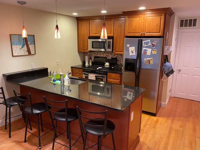 468 Massachusetts Ave, South End