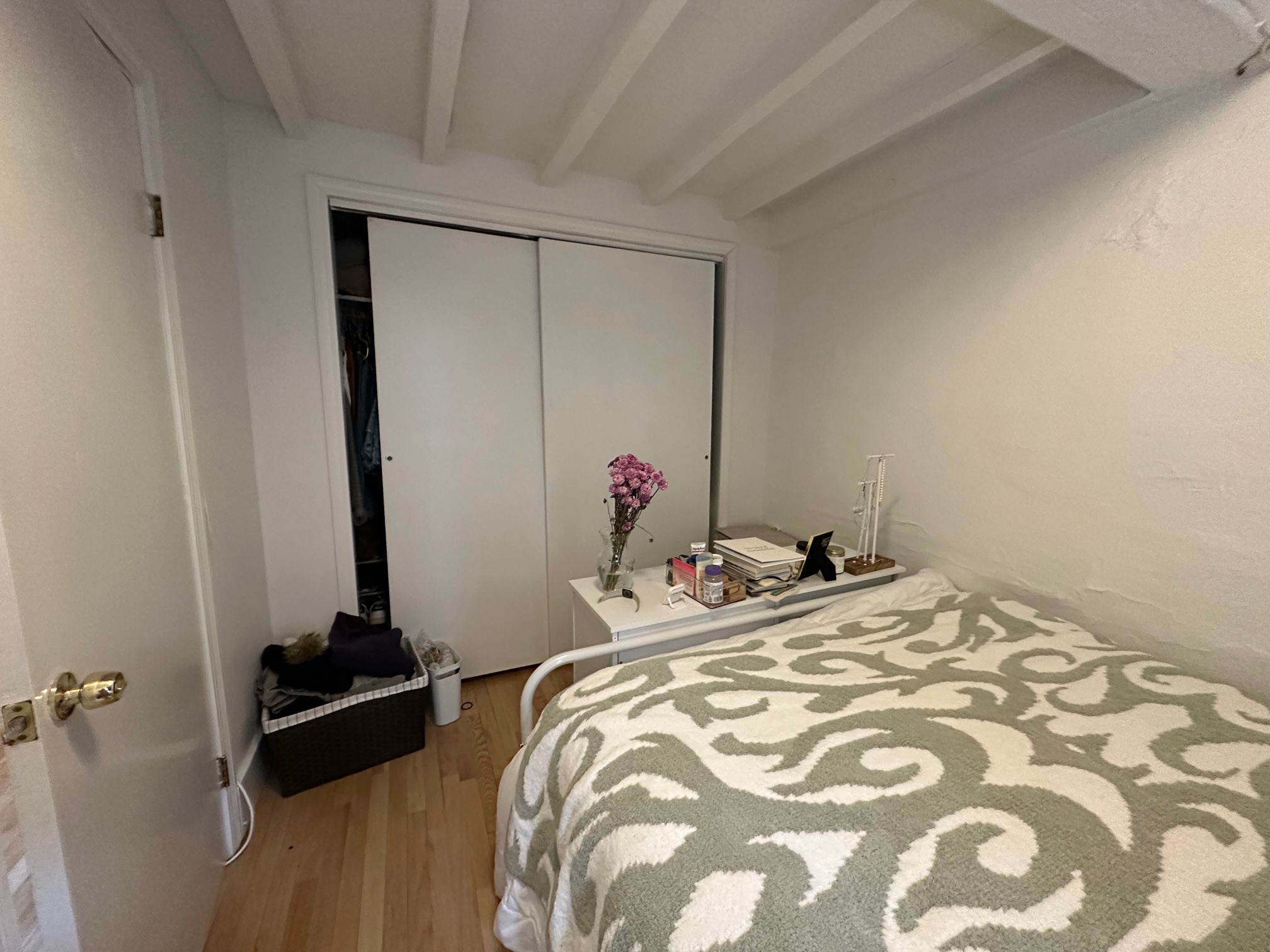 85 Charles St, Beacon Hill