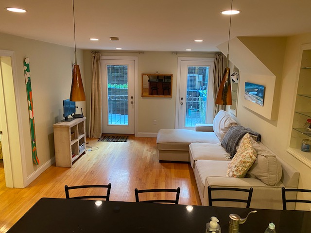 468 Massachusetts Ave, South End