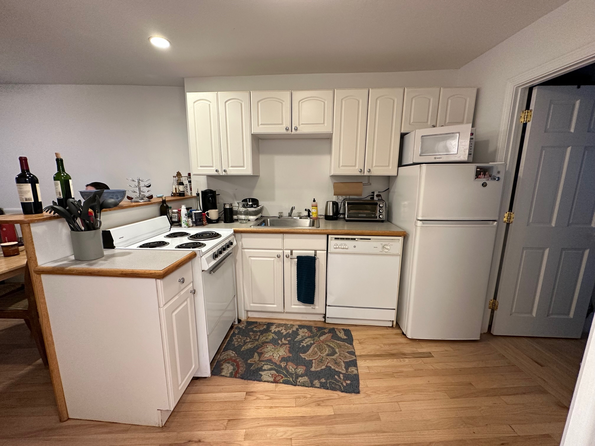 85 Charles St, Beacon Hill