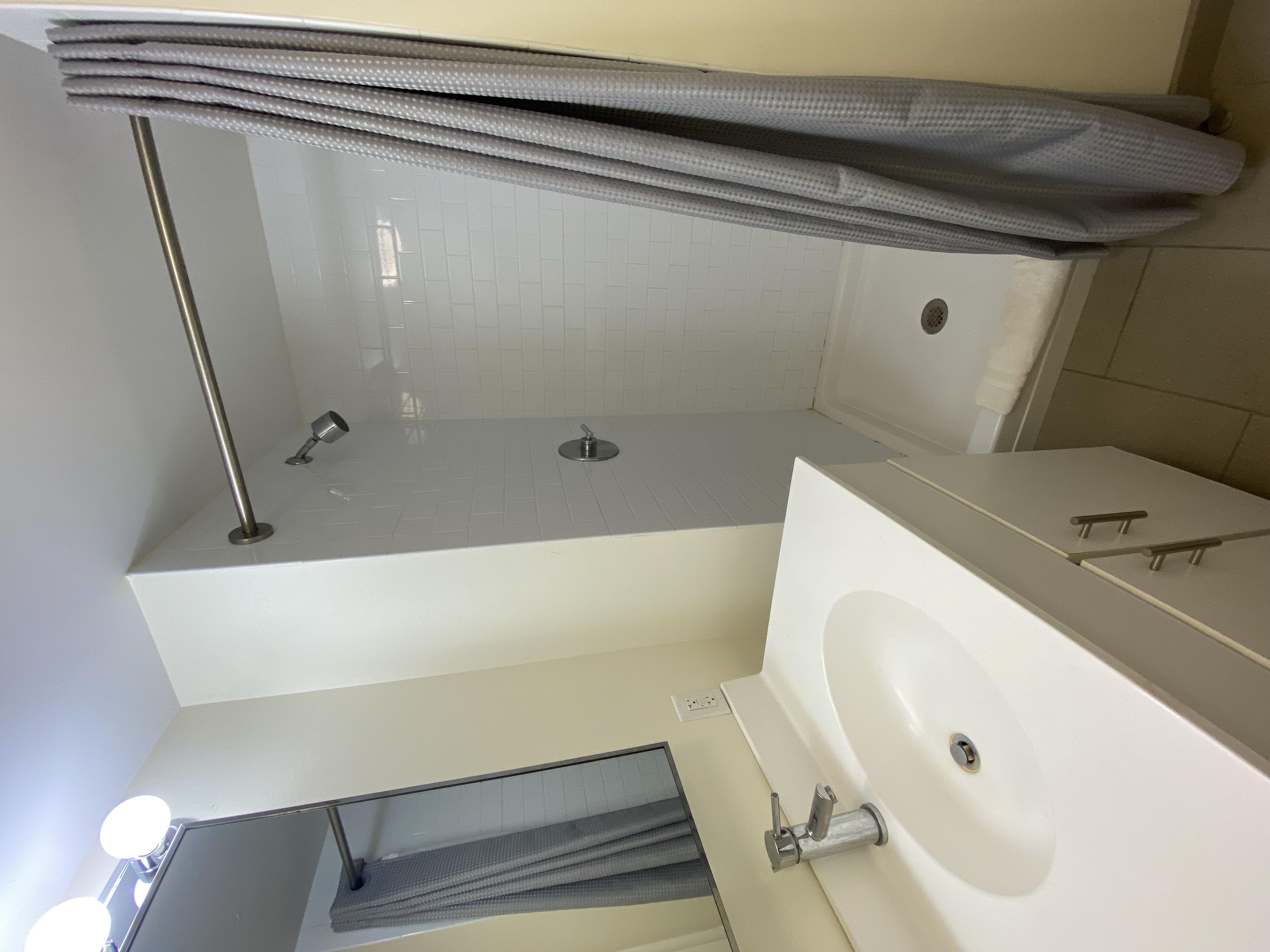 10 Winter Pl, Midtown