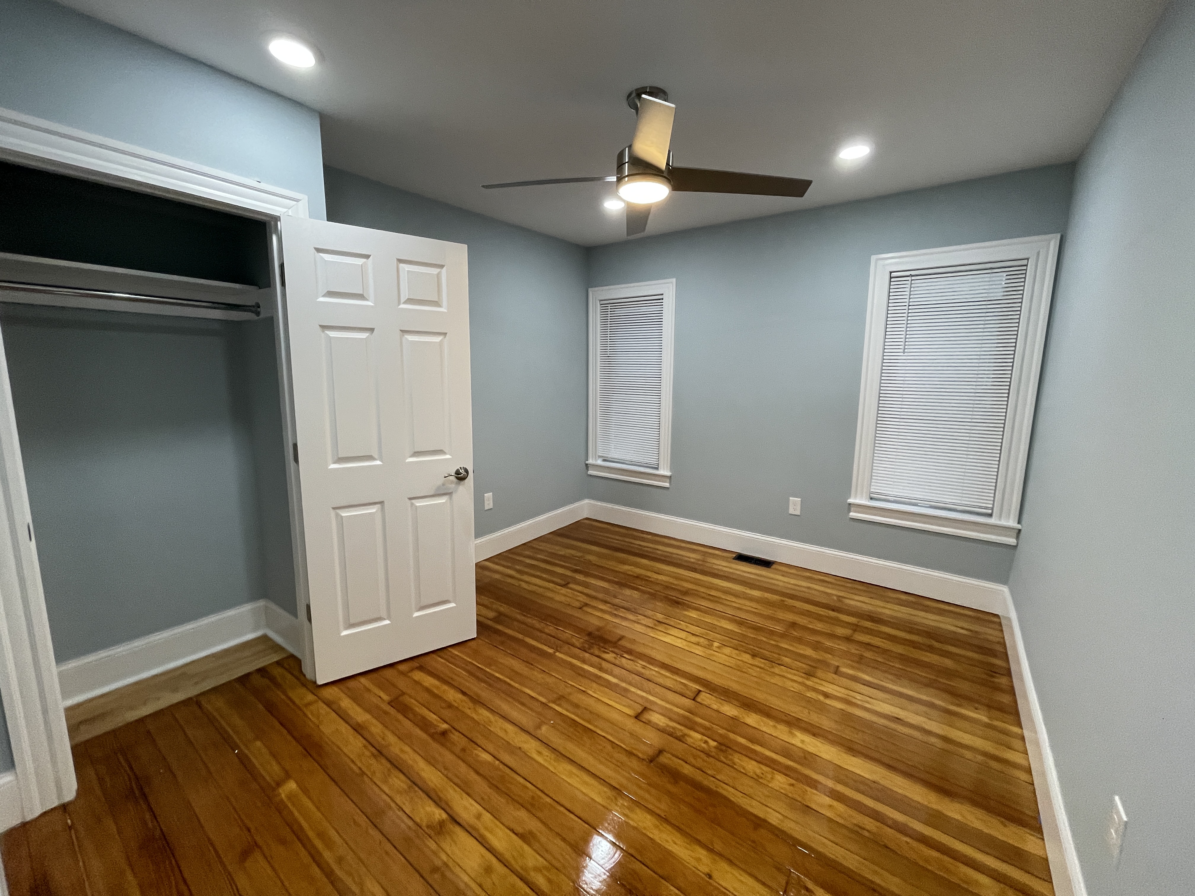 3 Mossland St, Porter Square