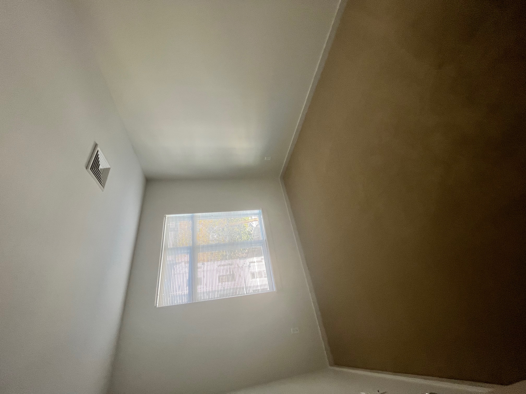 240 Sidney St, Cambridgeport