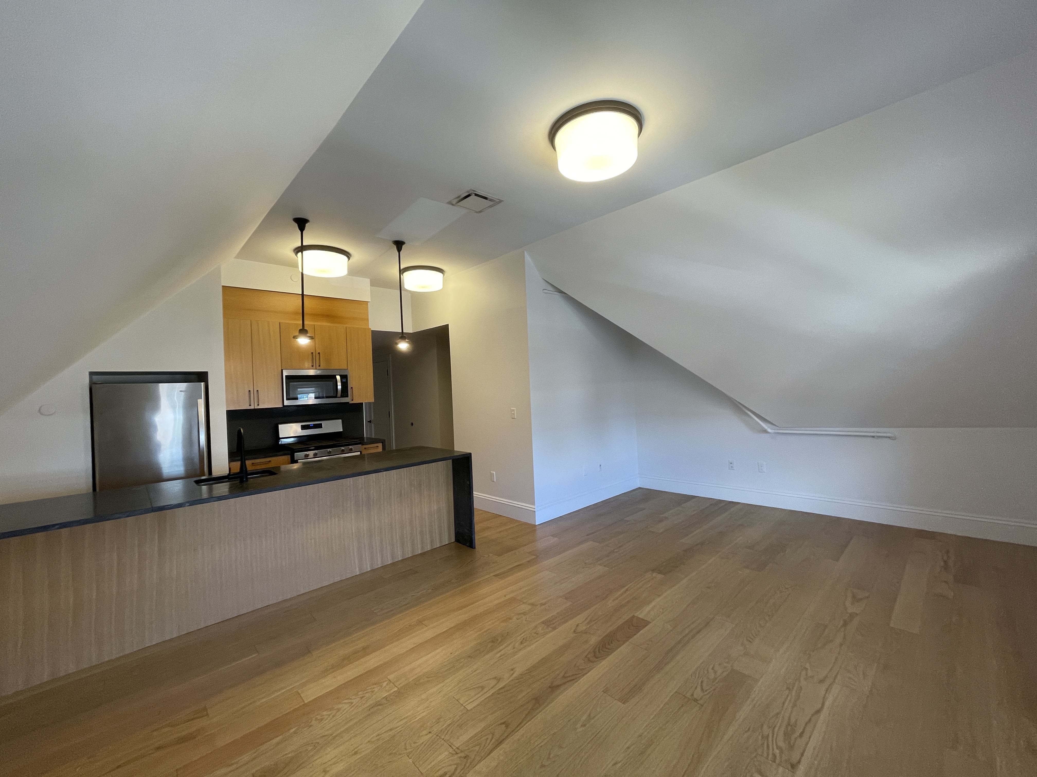 83 Gardner St, Allston