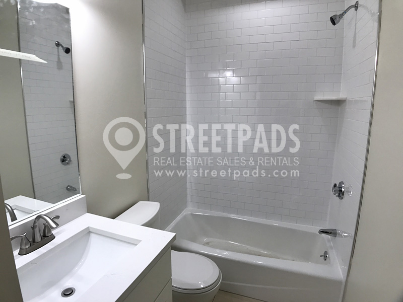 12 Harris St, Coolidge Corner