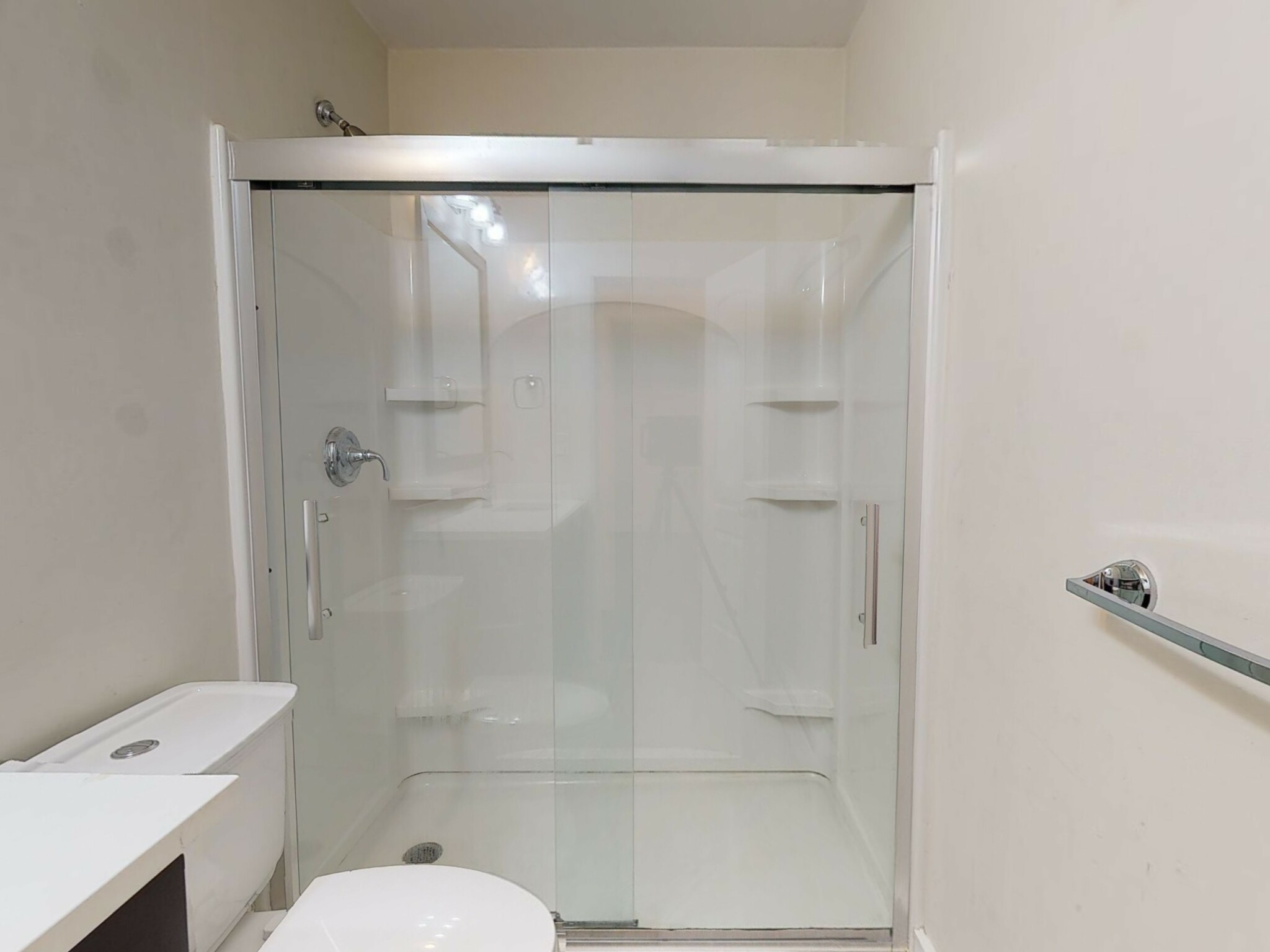 839 Parker St, Mission Hill