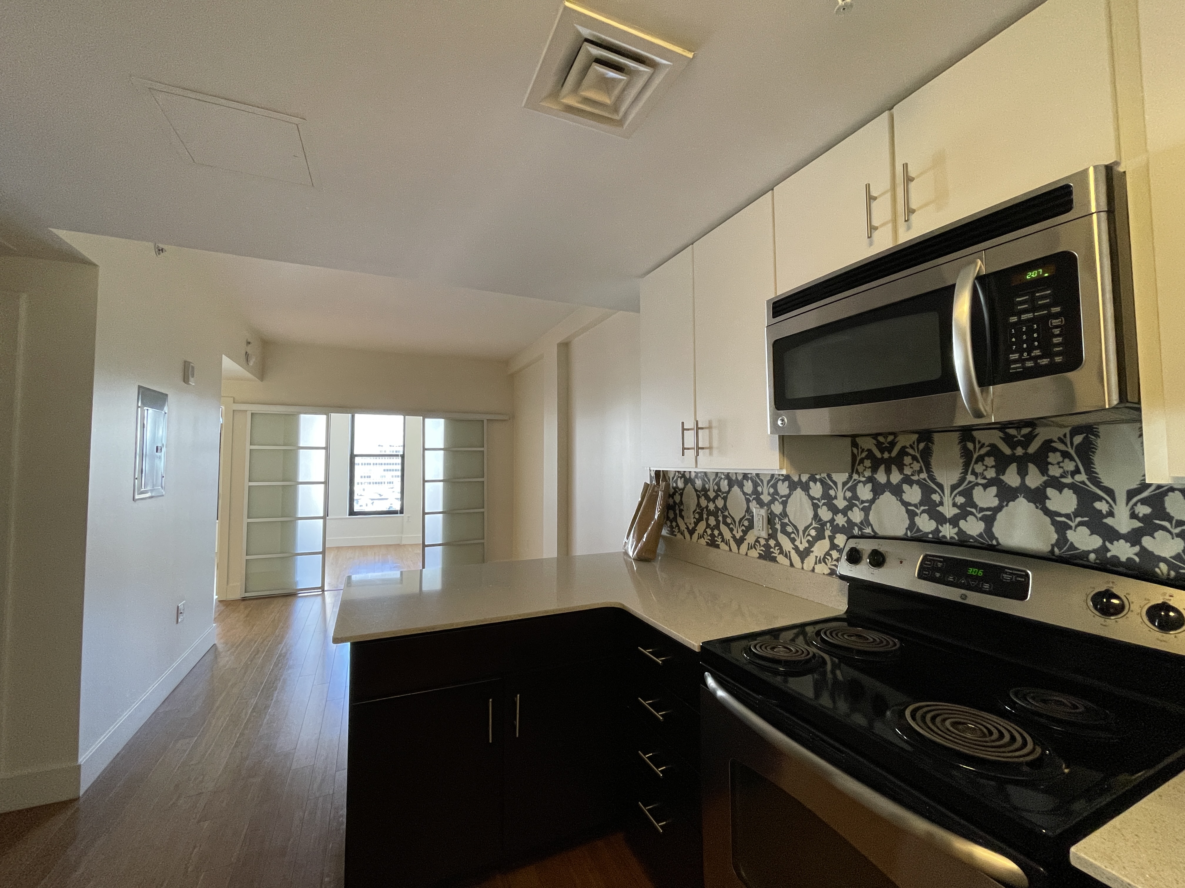 8 Winter St, Chinatown