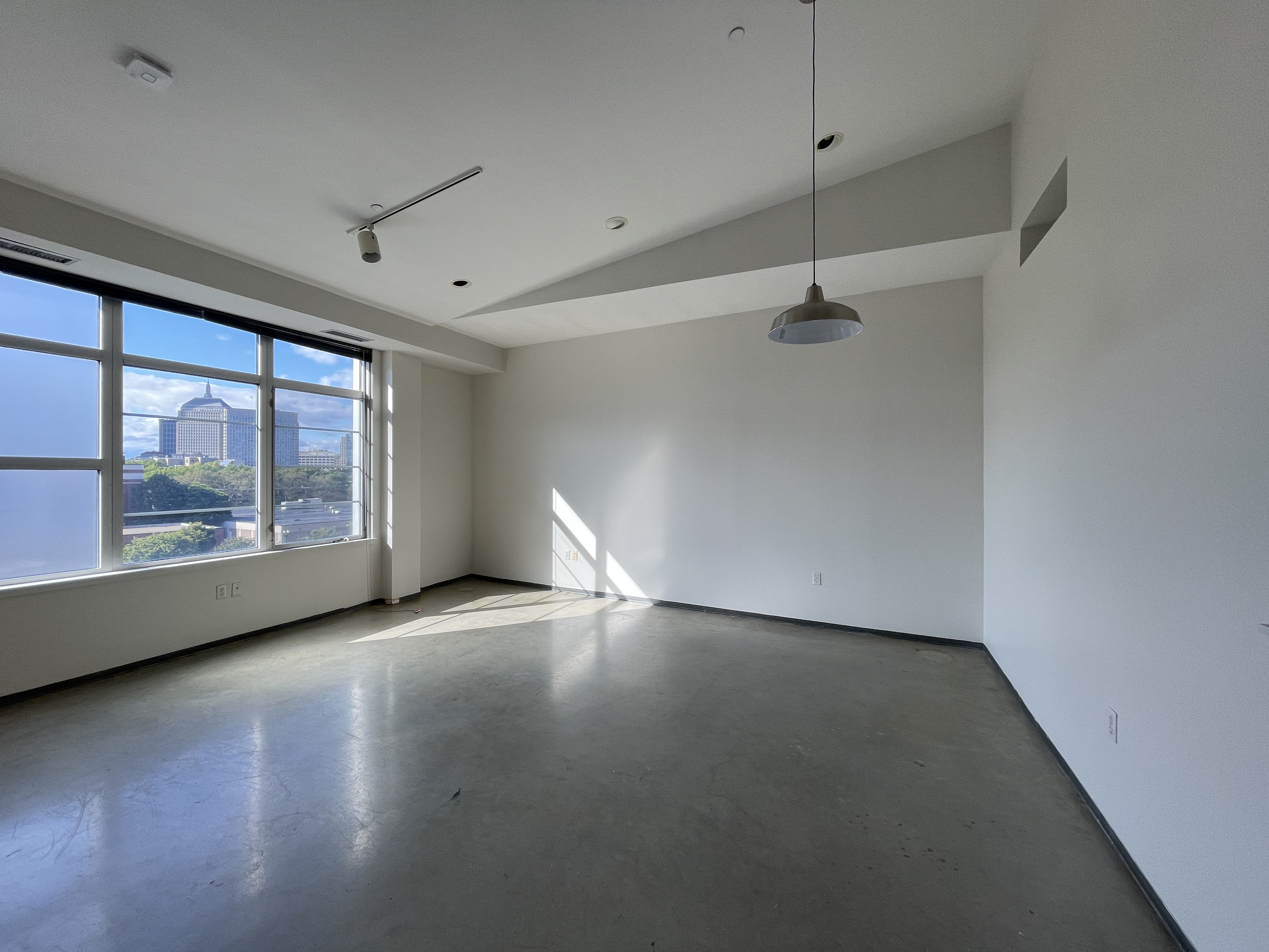 160 E Berkeley St, South End