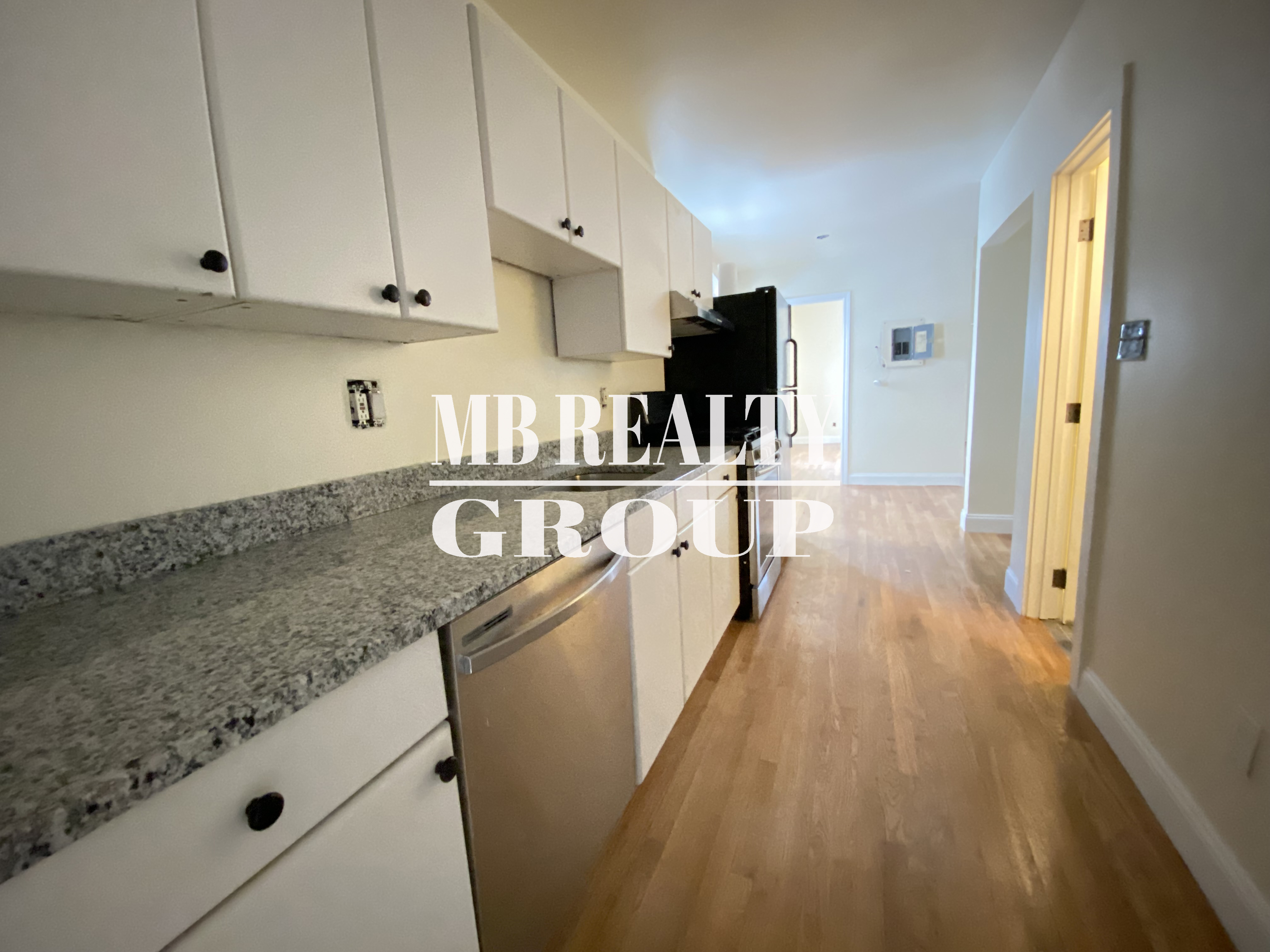 523 East 3rd St, South Boston