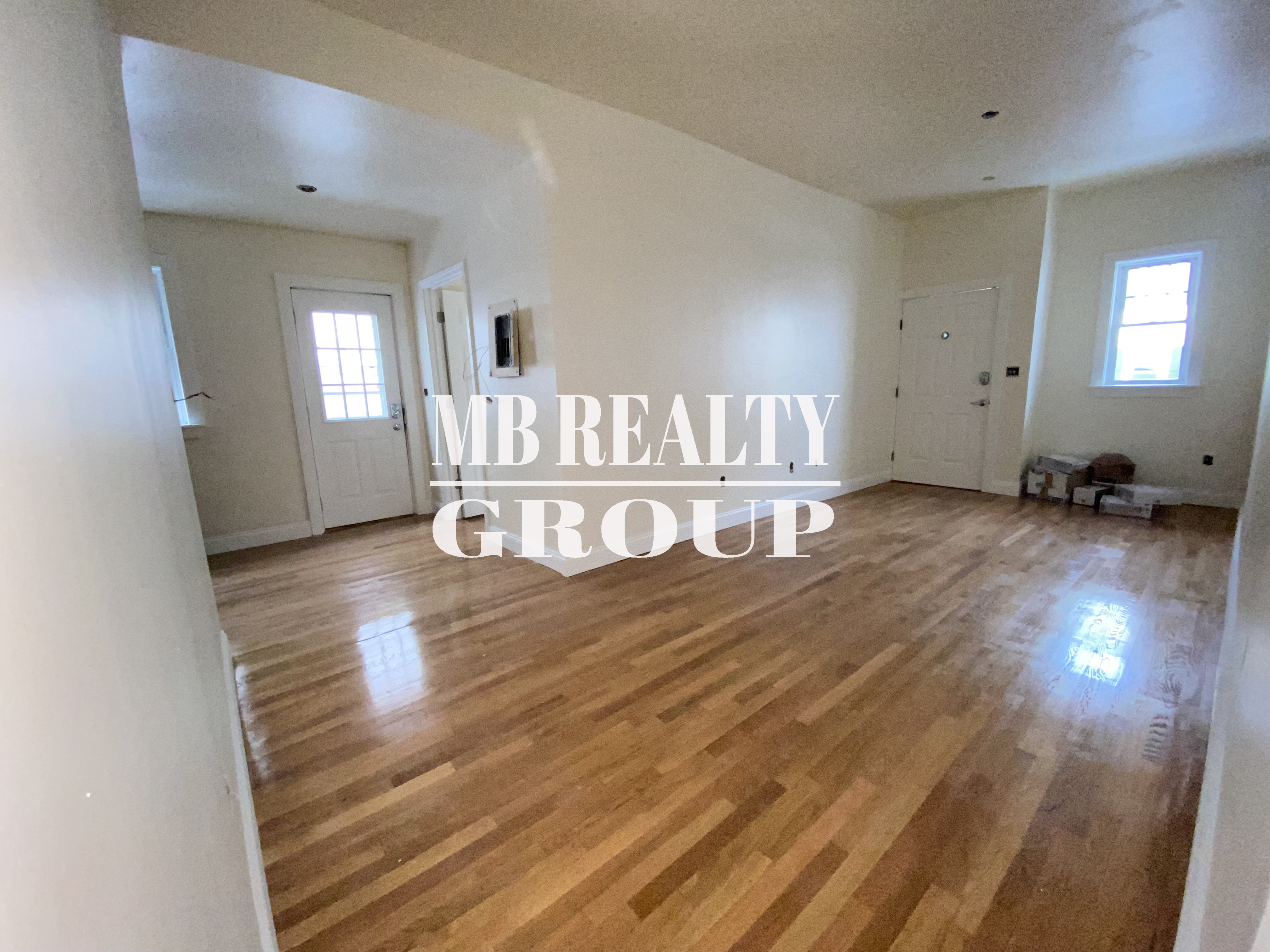 523 East 3rd St, South Boston