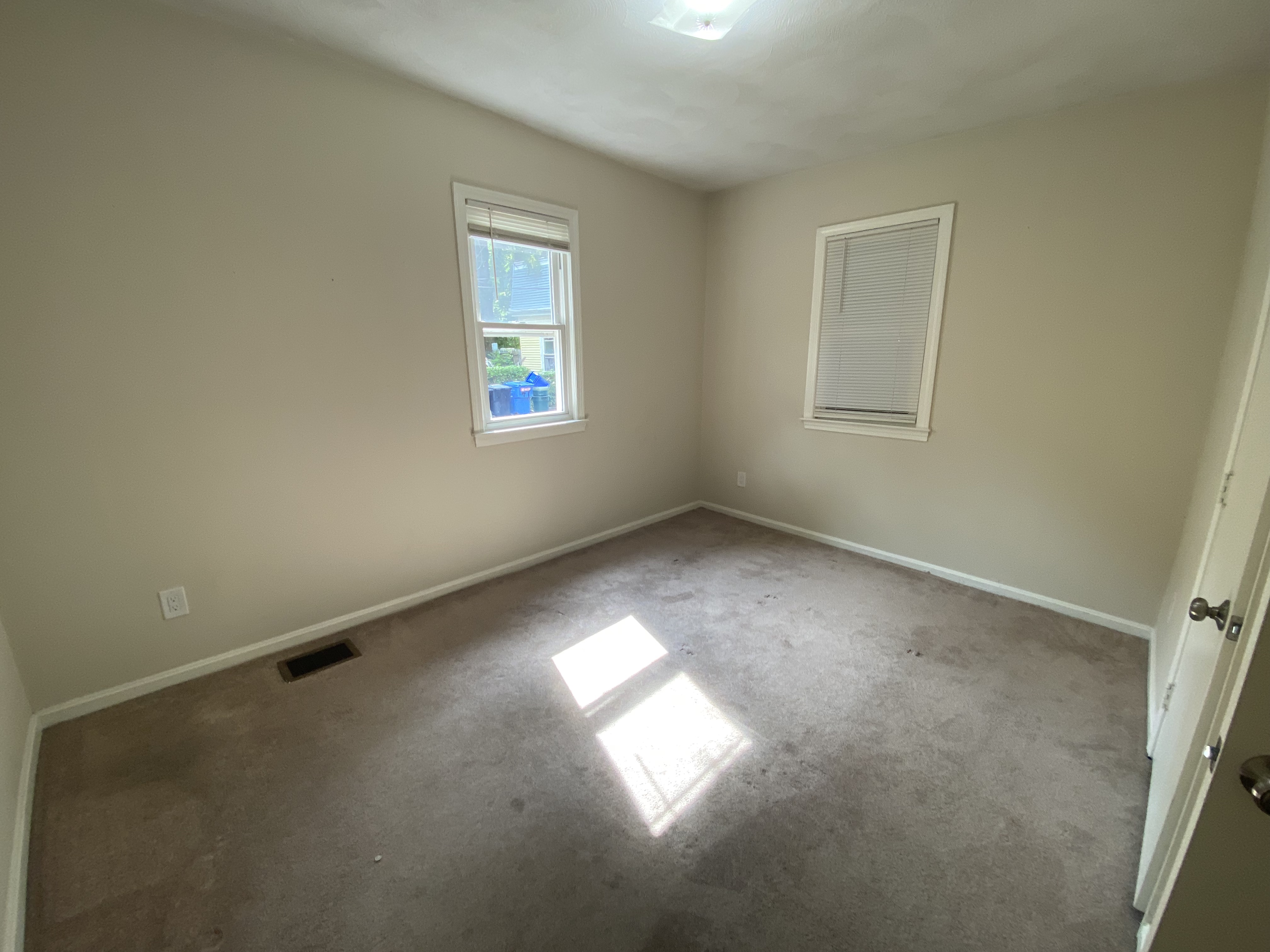 14 Callender St, Central Square