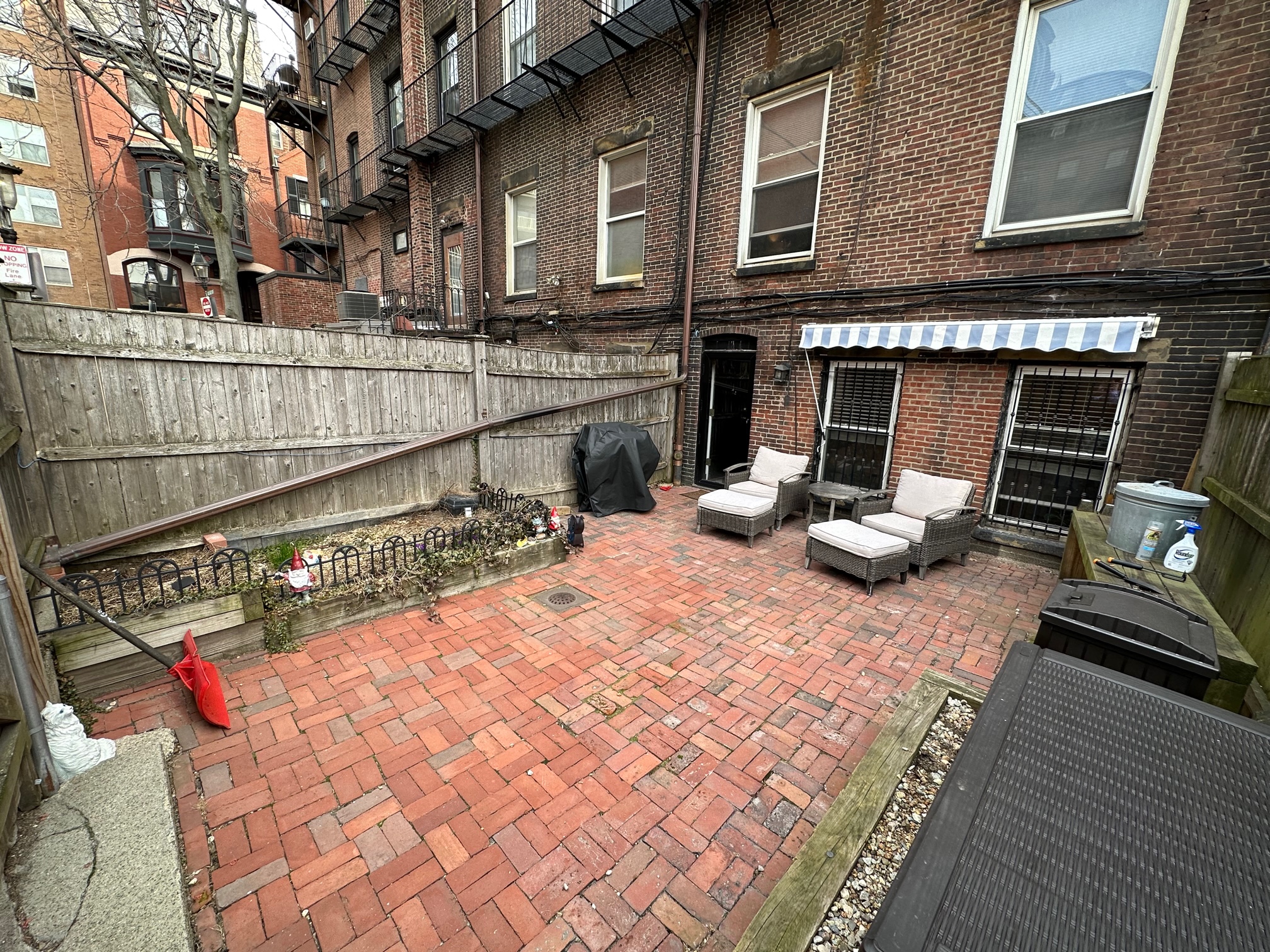 18 Mount Vernon Sq, Beacon Hill