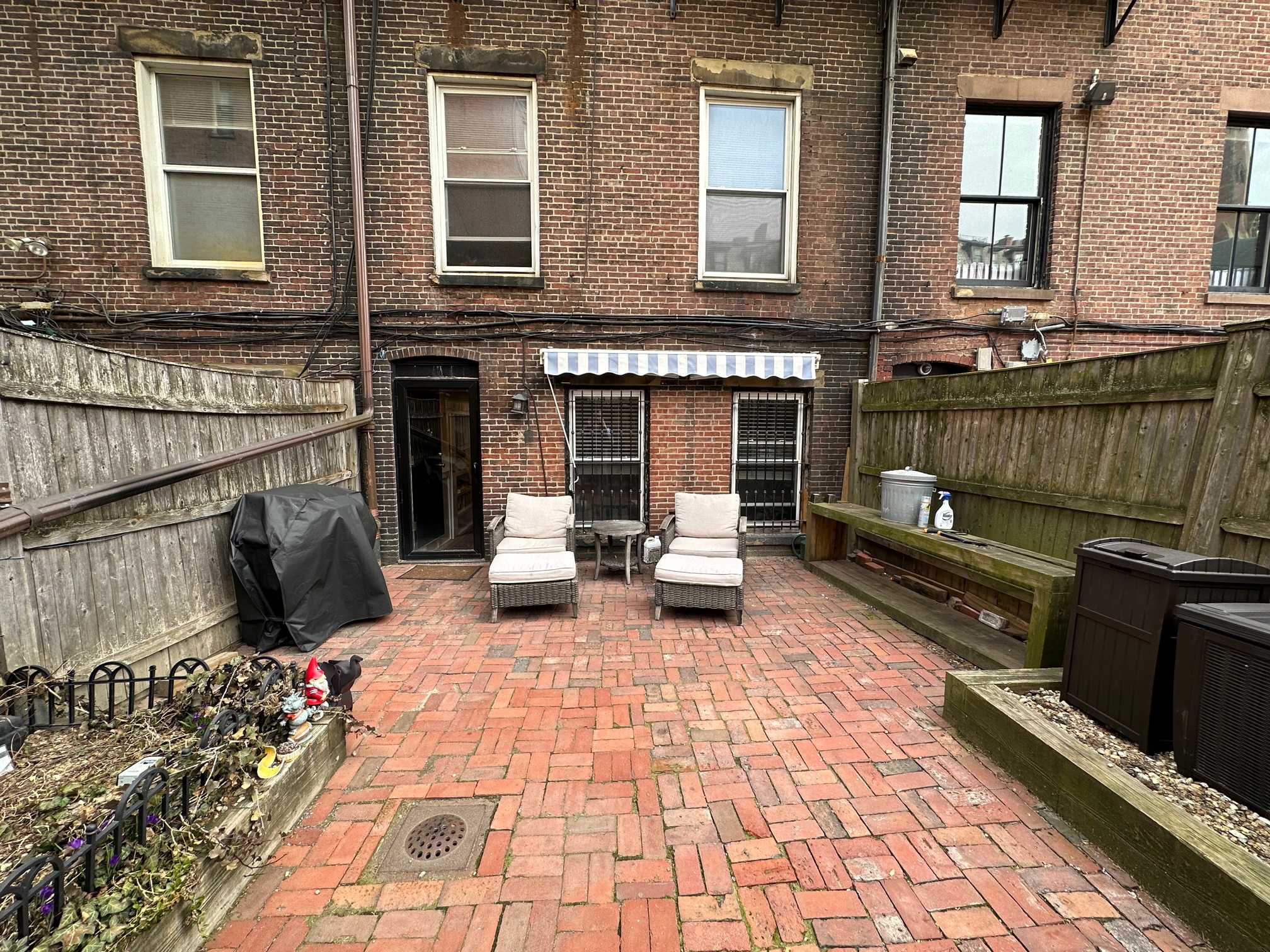 18 Mount Vernon Sq, Beacon Hill